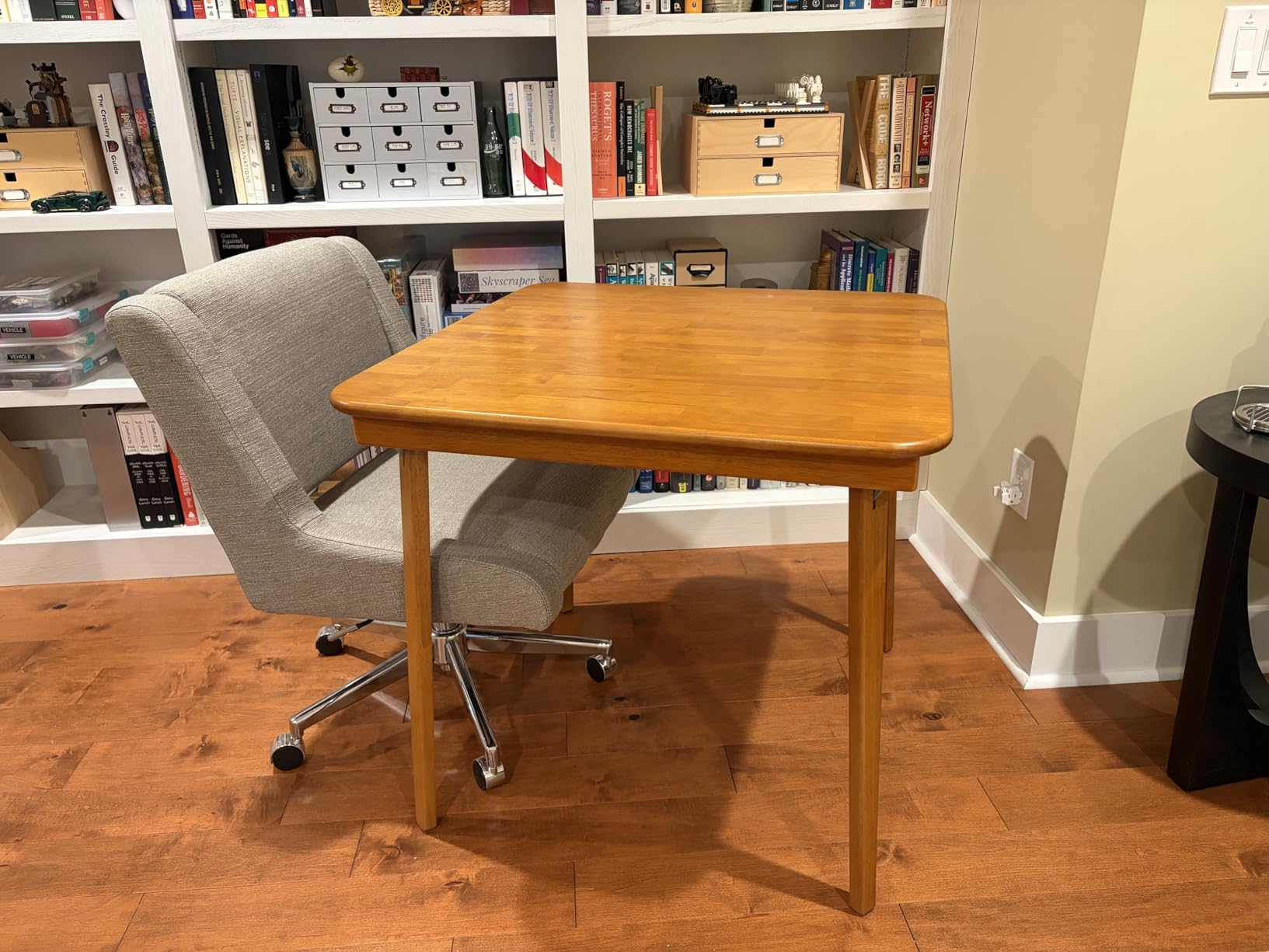 MECO Stakmore Classic Straight Edge Solid Wood Folding Card Table, Cherry Frame customer photo 2