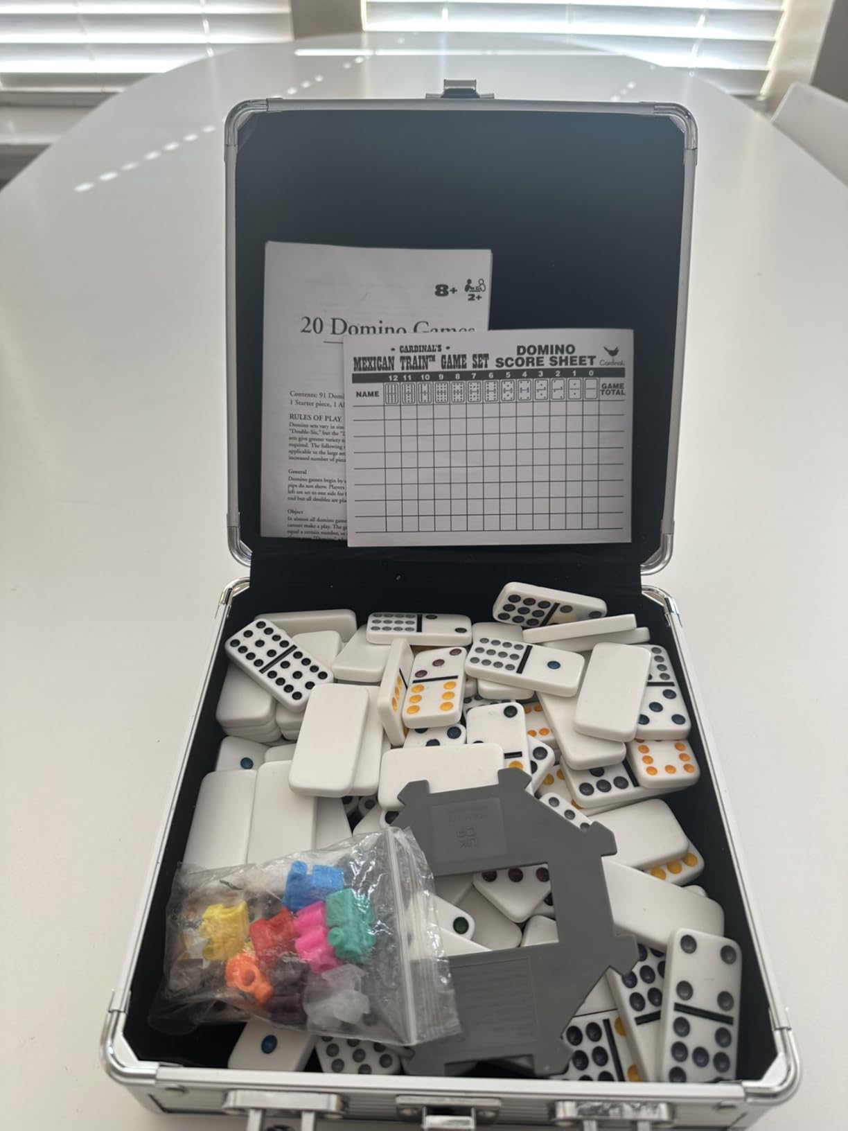 Spin Master Games, Mexican Train Dominoes Set in Aluminum Carry Case, Includes Colorful Trains for Fun-Filled Family Game Night, for Kids & Family, 2-8 Players, for Ages 8 & Up customer photo 1