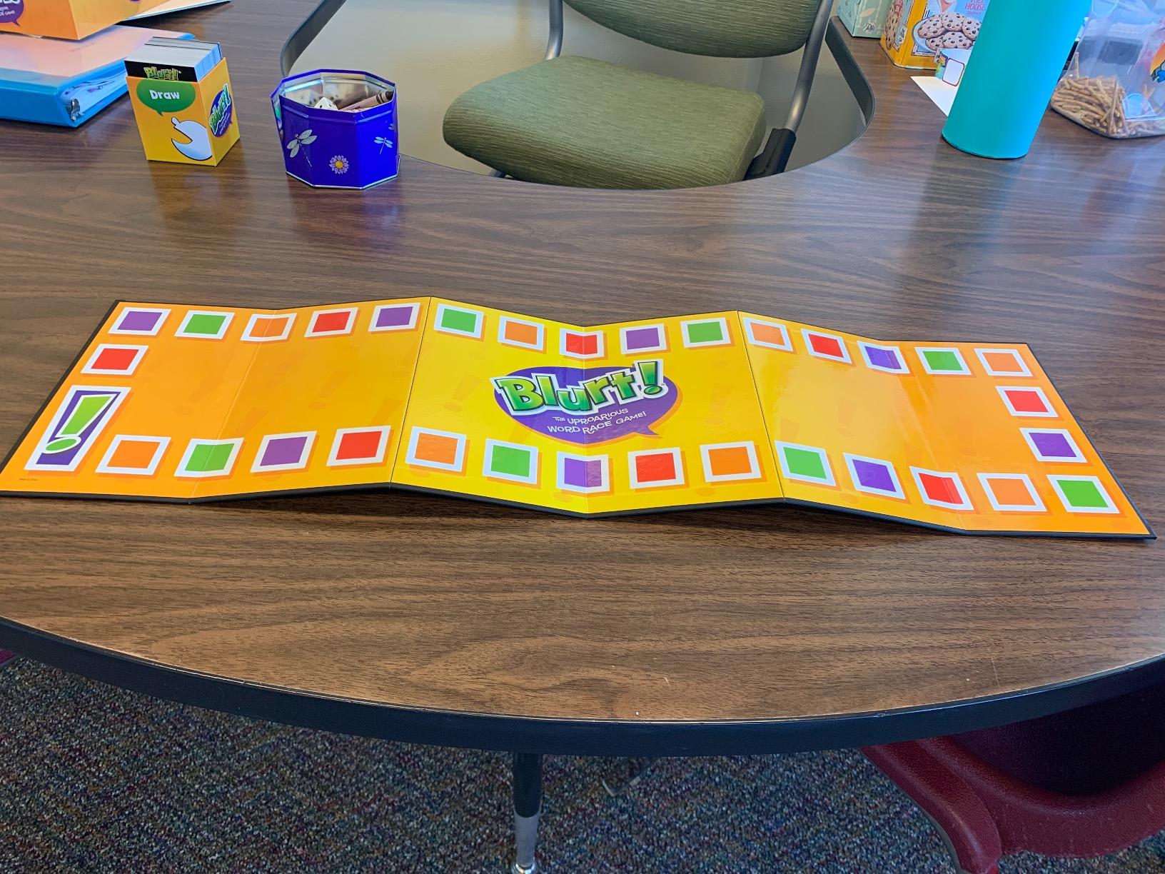 Educational Insights Blurt! The Think Fast, Shout-it-Out Party Game - Family Games for Kids and Adults, Board Games for Family Night, Fun Word Game, Ages 7+ customer photo 1