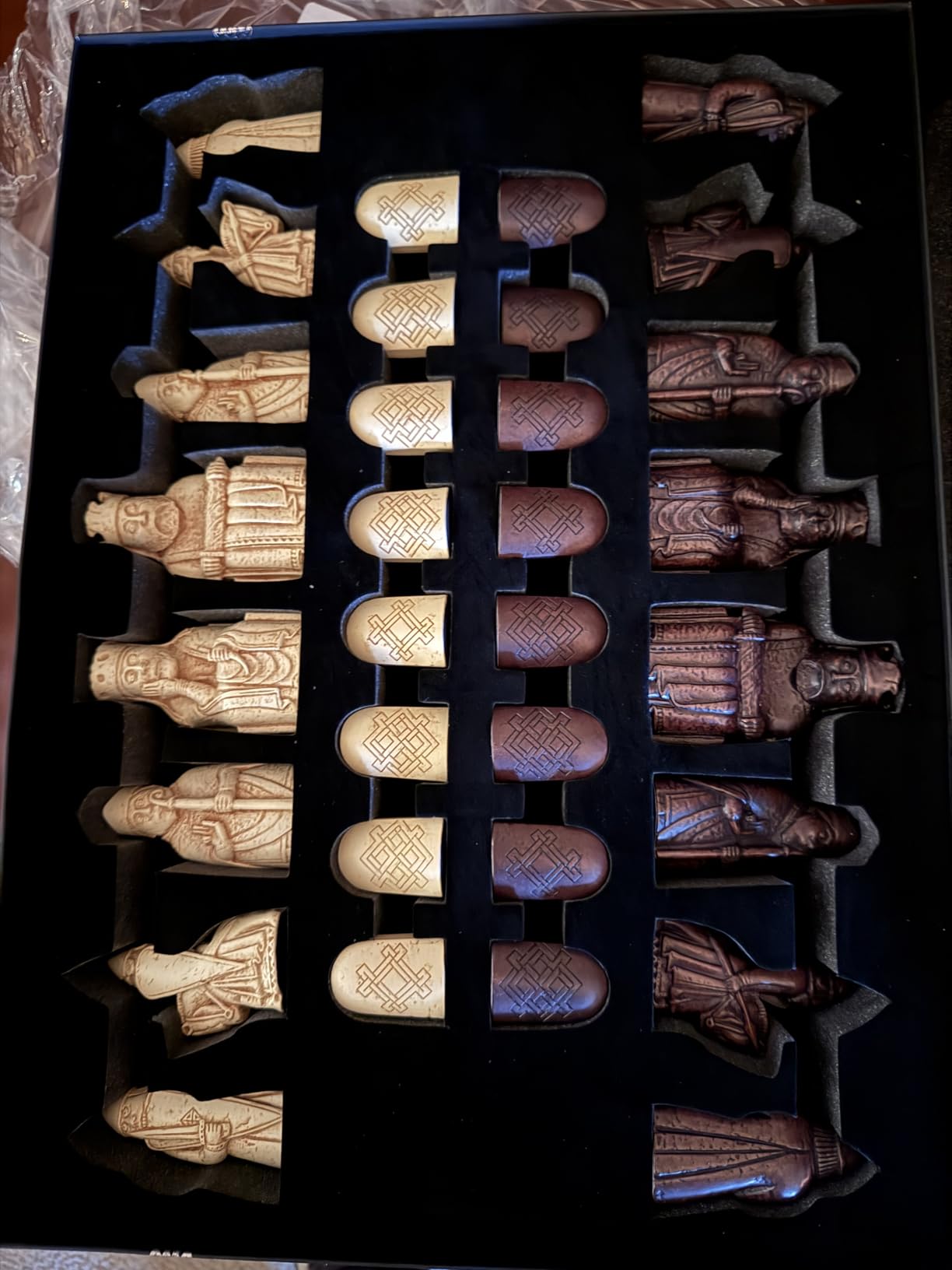 National Museum Scotland The Isle Of Lewis Chessmen The Official Set customer photo 1