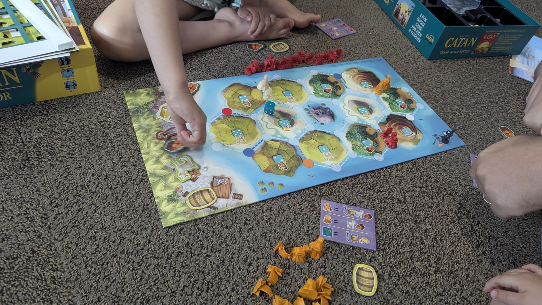 CATAN Junior Board Game - Swashbuckling Adventure for Young Pirates! Strategy Game, Fun Family Game for Kids and Adults, Ages 6+, 2-4 Players, 30 Minute Playtime customer photo 1