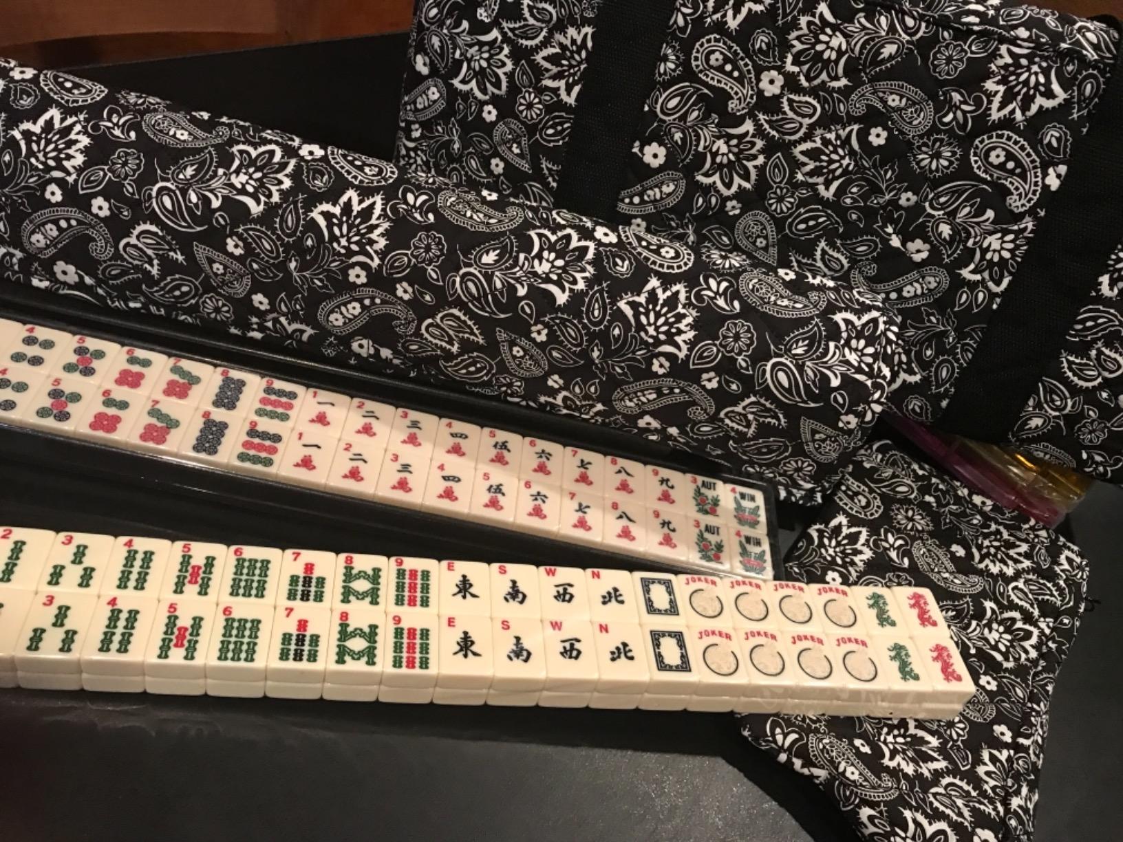 Linda Li American Mahjong Set Black Paisley Soft Bag - 166 Ivory Colored Engraved Tiles, 4 All-in-One Rack/Pushers customer photo 1