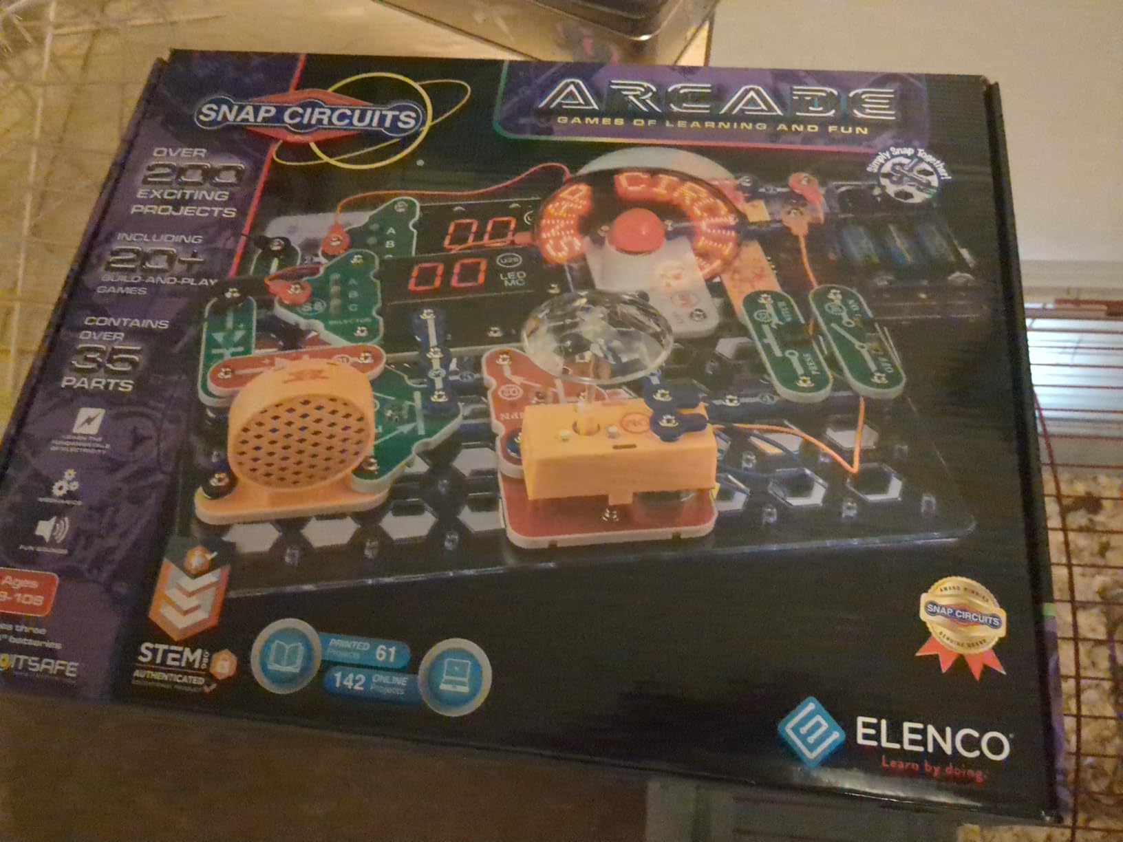 Snap Circuits Arcade Electronics Exploration Kit, Stem Activities for Ages 8+, Full Color Project Manual (SCA-200) customer photo 1