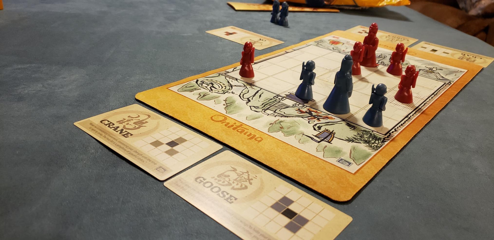 Arcane Wonders Onitama | 2-Player Abstract Duel with Modular Movement Cards | 5x5 Grid Chess-Like Tactics for Strategic Thinkers | Ages 8+ | 15-20 Minutes | Portable Martial Arts customer photo 2