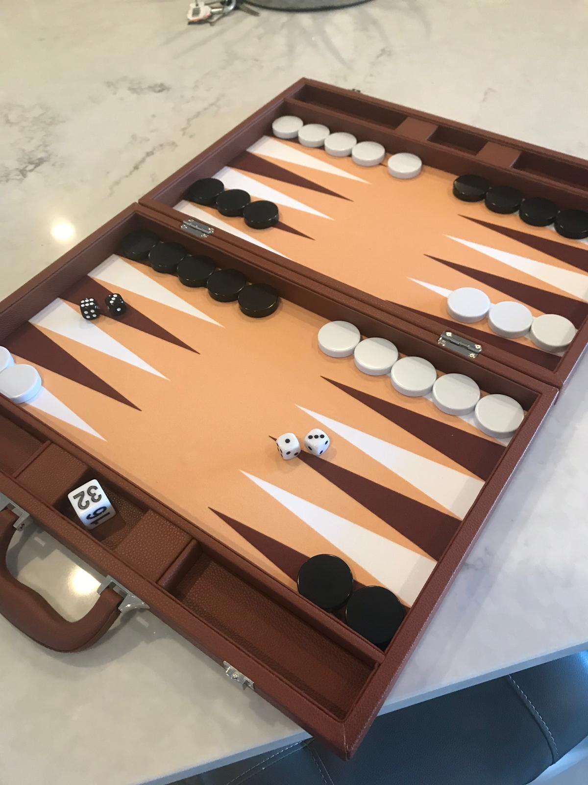 Silverman & Co. 19-inch Premium Backgammon Set - Desert Brown Board customer photo 2