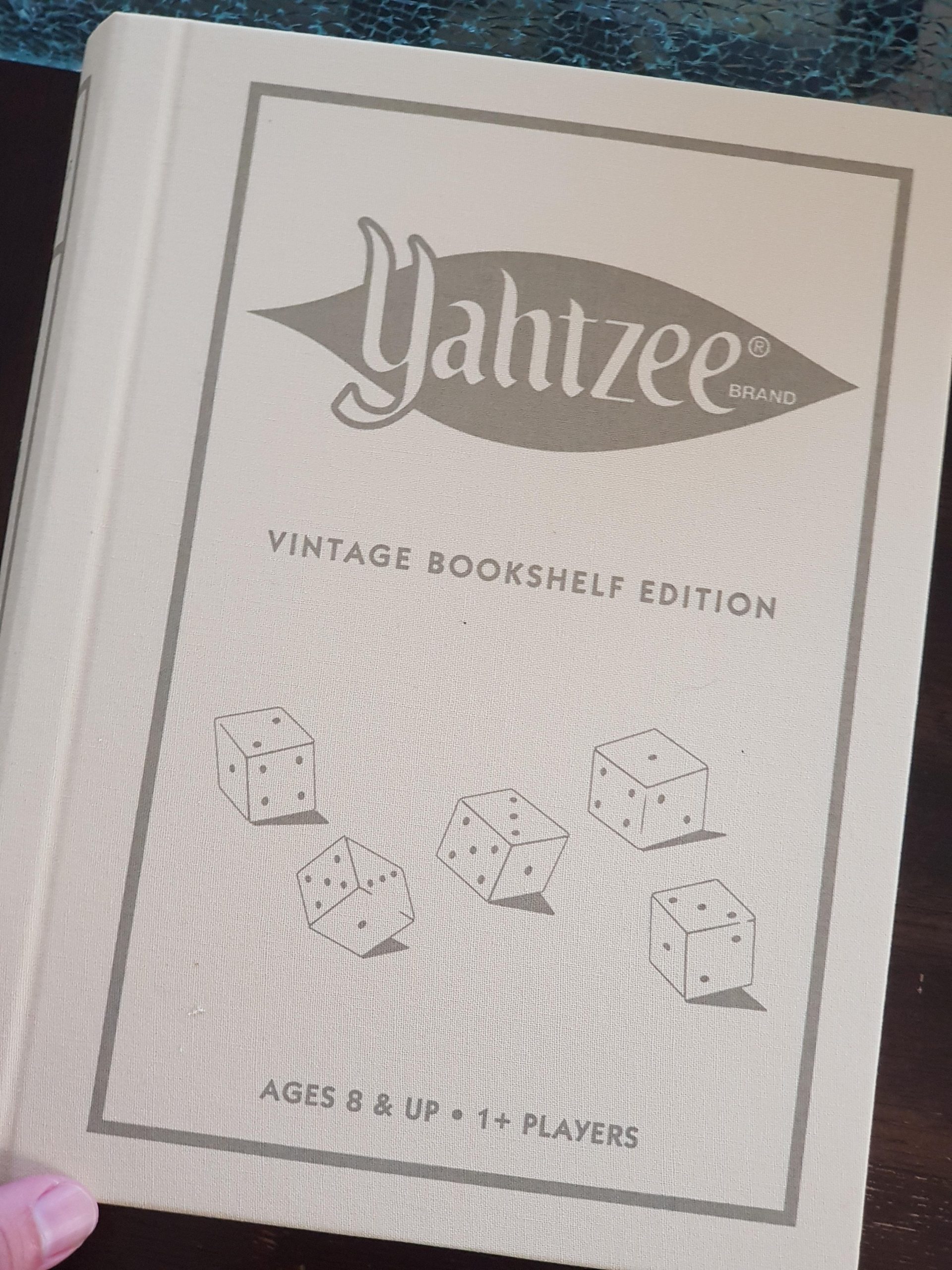 WS Game Company Yahtzee Vintage Bookshelf Edition, Luxury Dice Game in Linen-Wrapped Book Case with Slipcase, Premium Scorebook, Deluxe Rolling Tray & 1956 Graphics, Classic Dice Games, Ages 8+ customer photo 1