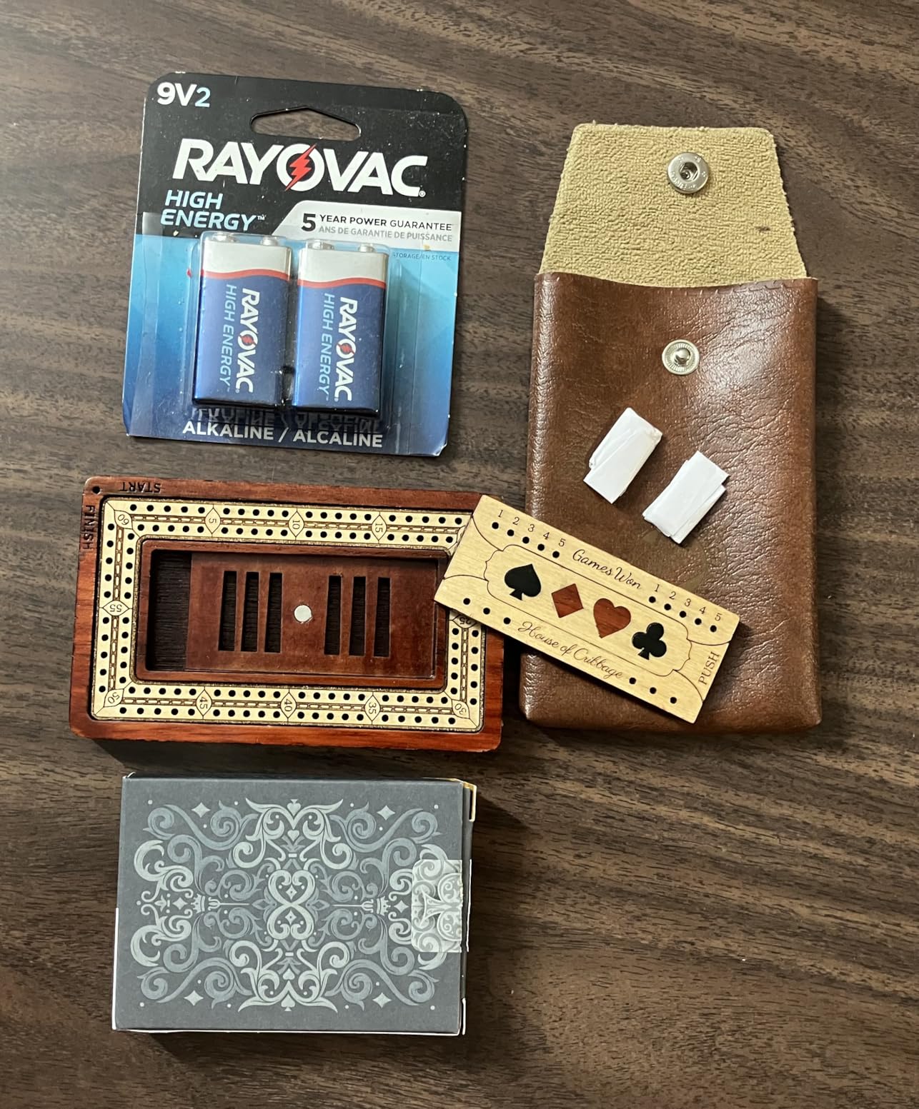 House of Cribbage - 2 Track - Wooden Travel/Pocket Size Cribbage Board - 4 Inch - Inlaid in Bloodwood/Maple Wood with Storage Space for Cribbage Pegs - 60 Points - Non Continuous customer photo 1