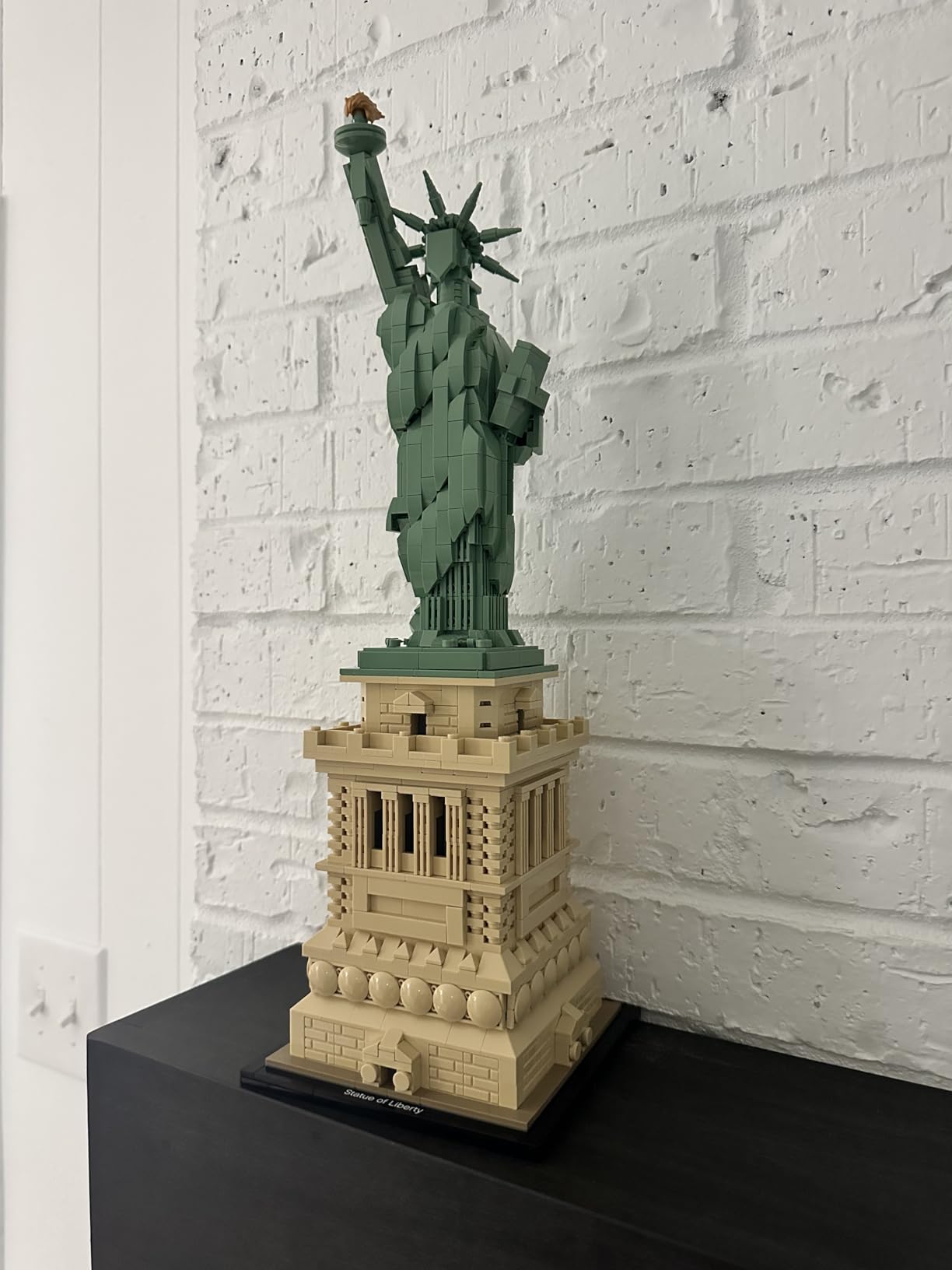 LEGO Architecture Statue of Liberty Model Building Set - Collectible New York City Souvenir, Creative Home Décor or Office Centerpiece, Great Gift Idea for Adults and Teens, 21042 customer photo 2