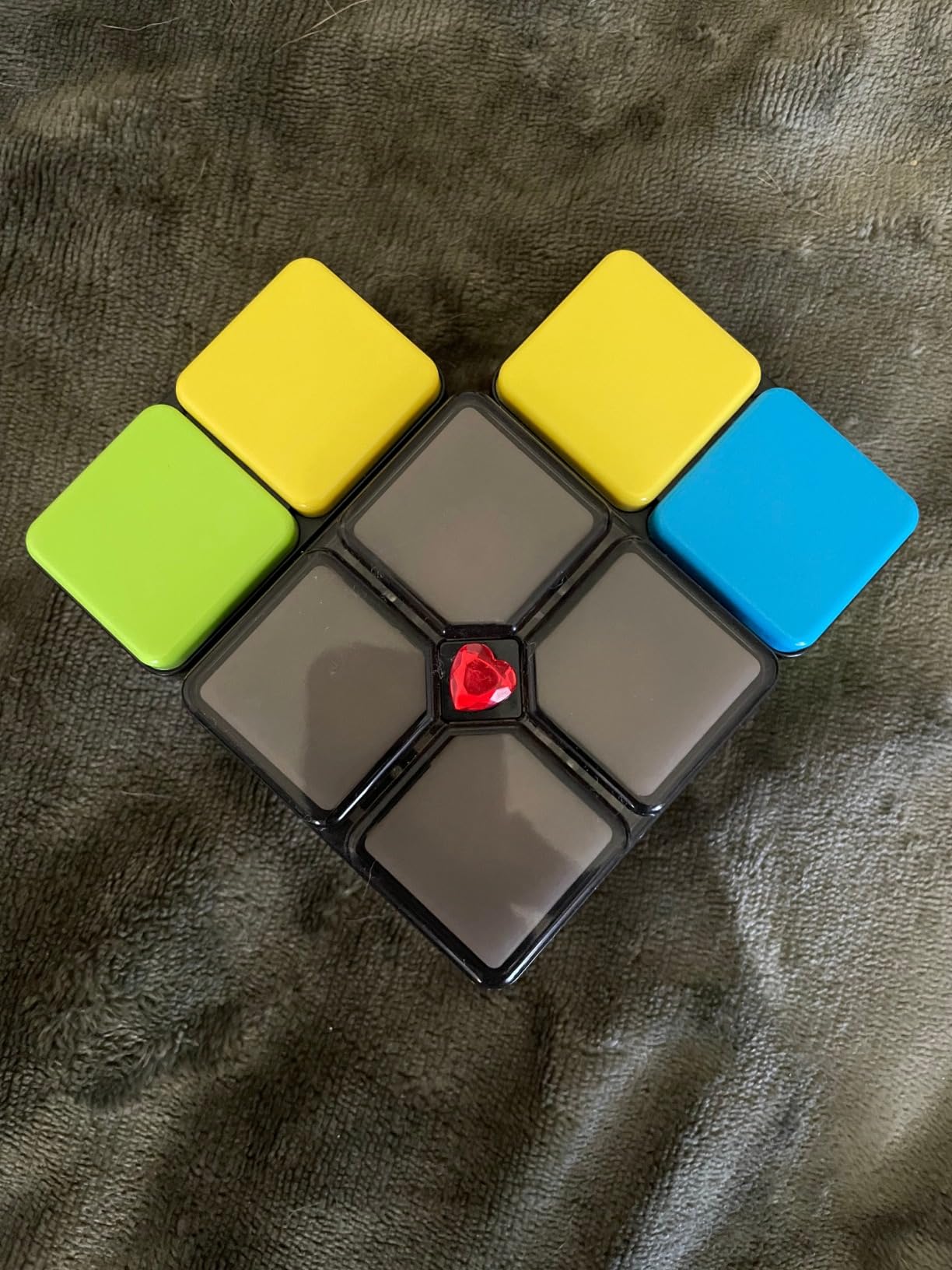 Moose Games Flipslide, Fast-Paced Handheld Puzzle Toy, Gifts for Boys and Girls Ages 8-13, Travel Games, Toys for Teens customer photo 1