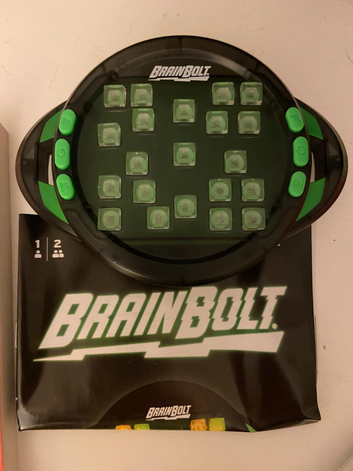Educational Insights BrainBolt - Portable Handheld Electronic Memory Game, Car Travel Kids Games for Boys and Girls, Electronic Brain Game, Mind Fidget Gamer Gift for Kids and Teens, Ages 7 and Up customer photo 2