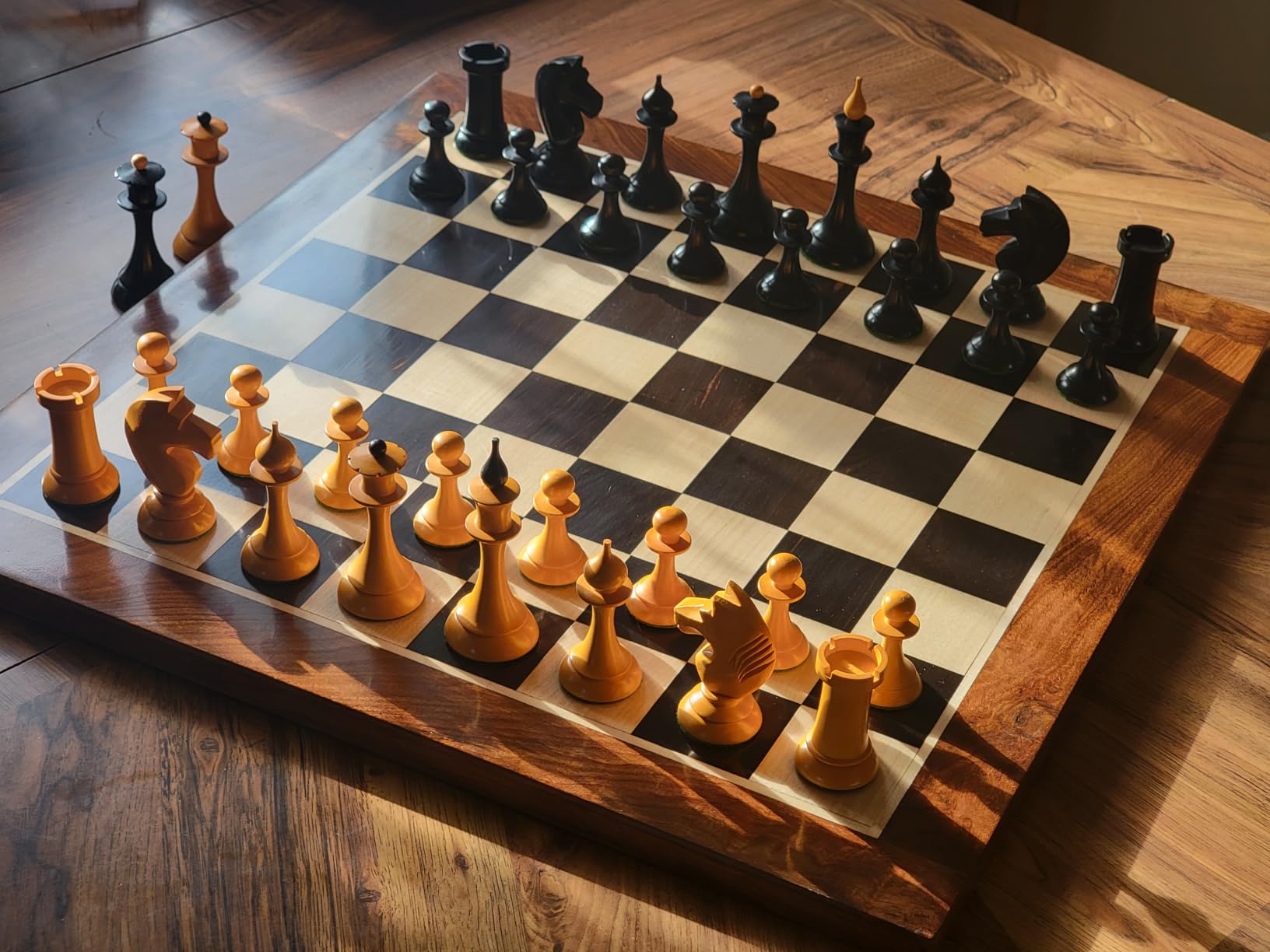 1950s Soviet Latvian Reproduced Staunton Chess Pieces - 4.1