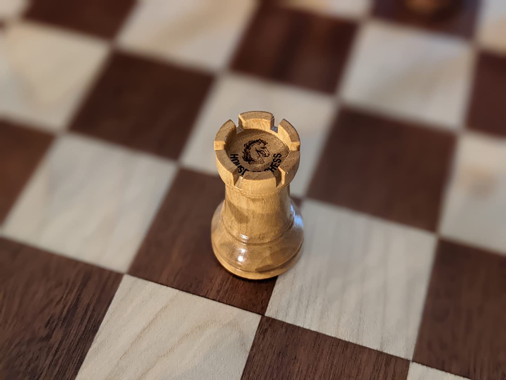 House of Chess - Victorian Staunton Golden Acacia Wood Chess Set - 14 x 14 Inches Wooden Folding Chess Board with Algebraic Notation - Wooden Chess Pieces with King Height 3 Inches + 2 Extra Queens customer photo 1