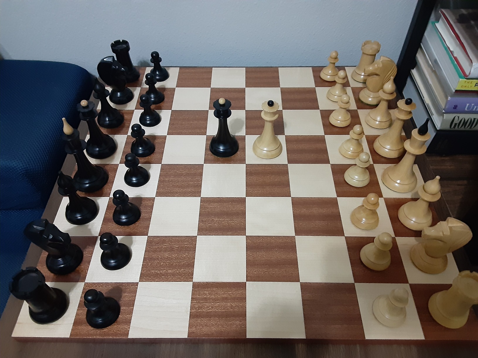 Royal Chess Mall 1950s Soviet Latvian Reproduced Chess Pieces Only Chess Set, Ebonized Boxwood Wooden Chess Set, 4-in King, Double Weighted Chess Pieces (2.5 lbs) customer photo 2