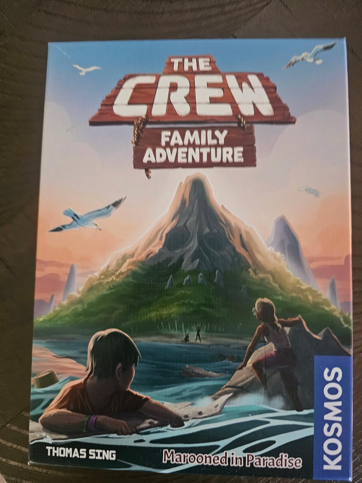 Thames & Kosmos The Crew - Quest for Planet Nine | Card Game | Kennerspiel des Jahres Winner | Cooperative | 3-5 Players | Ages 10+ | Trick-Taking | 50 Levels of Difficulty | Endless Replay customer photo 2