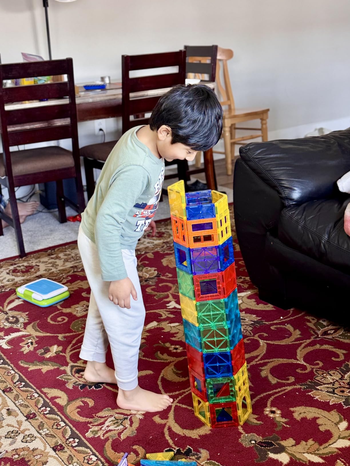 SUNNY AUNTIE Magnetic Tiles 125 PCS XL Set with Storage Bag - Magnetic Building Tiles for Kids Ages 3-8 customer photo 1