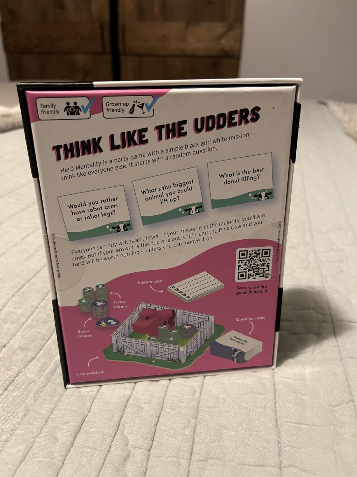 Herd Mentality: Udderly Funny Family Board Game | Easy & Fun for Big Groups of 4-20 Players | Includes 20 Extra Exclusive Questions customer photo 1