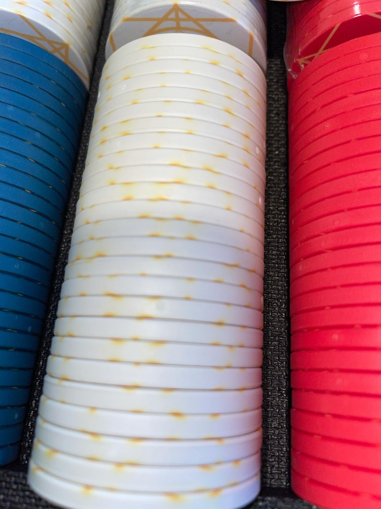 SLOWPLAY Nash Ceramic Poker Chips Set for Texas Hold'em, 500 PCS [with Numbered Values], 39mm & 10g Each | Features a High-end Chip case with Extra Durable German Polycarbonate Shell customer photo 1