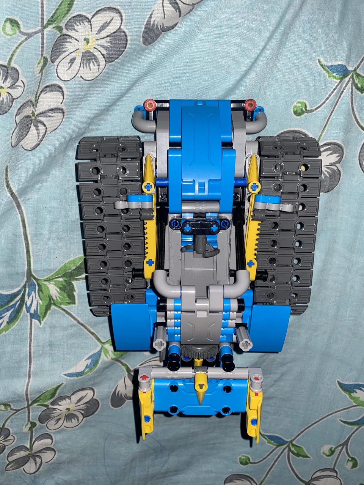 Sillbird Robot Building Kit with Remote Control STEM Gifts for Boys Age 8-13, Technic Coding Robotic Toys for Kids, Buildable 5in1 Models with 488 Pieces customer photo 2