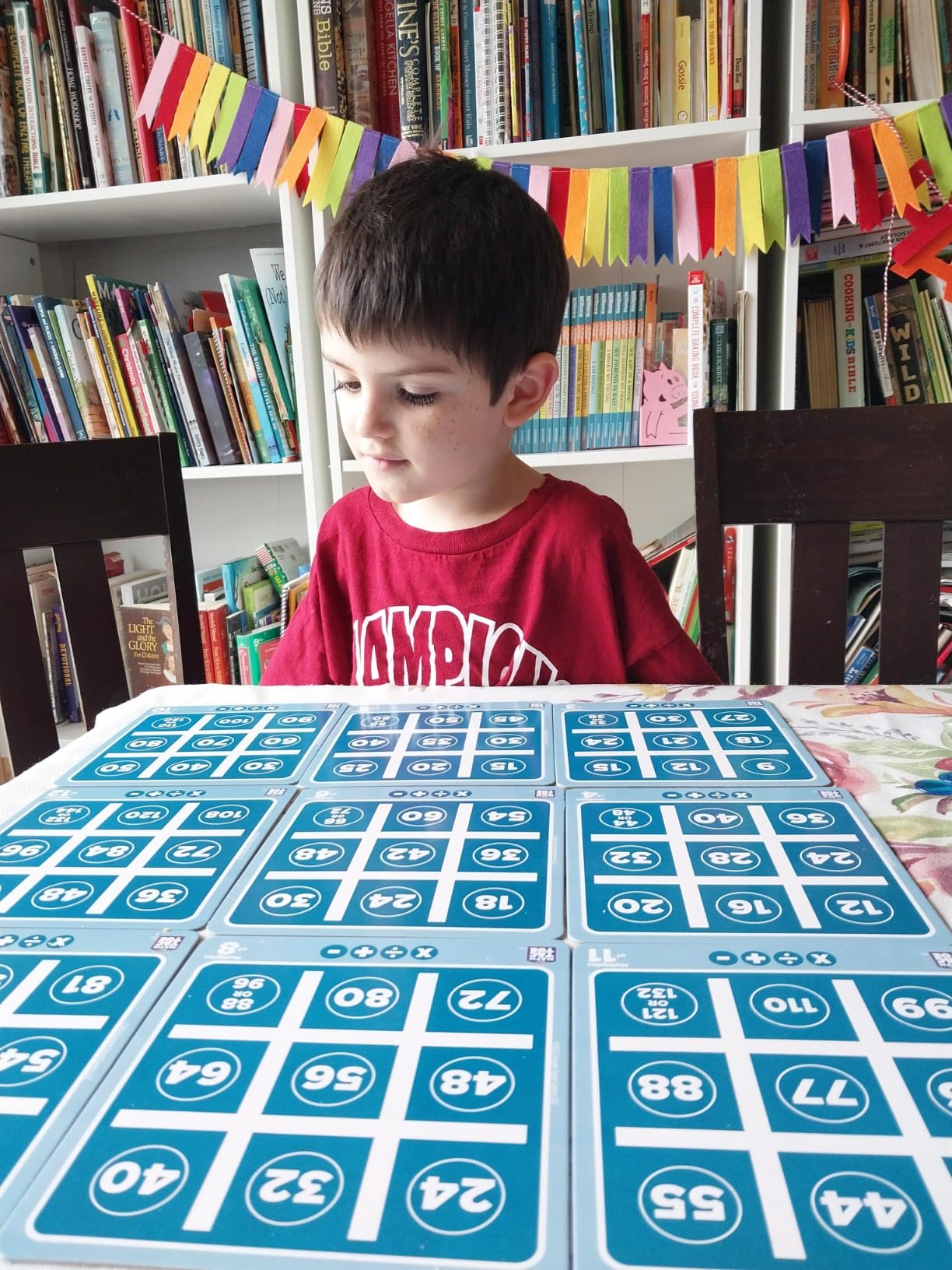 Semper Smart Games PlaySmart Dice Math-Tac-Toe Math Game: Get Sharp on Mental Math with a Fun New Twist on a Timeless Classic! Multiple Skill-leveled Math Bingo Made Fun for 8 and up customer photo 2