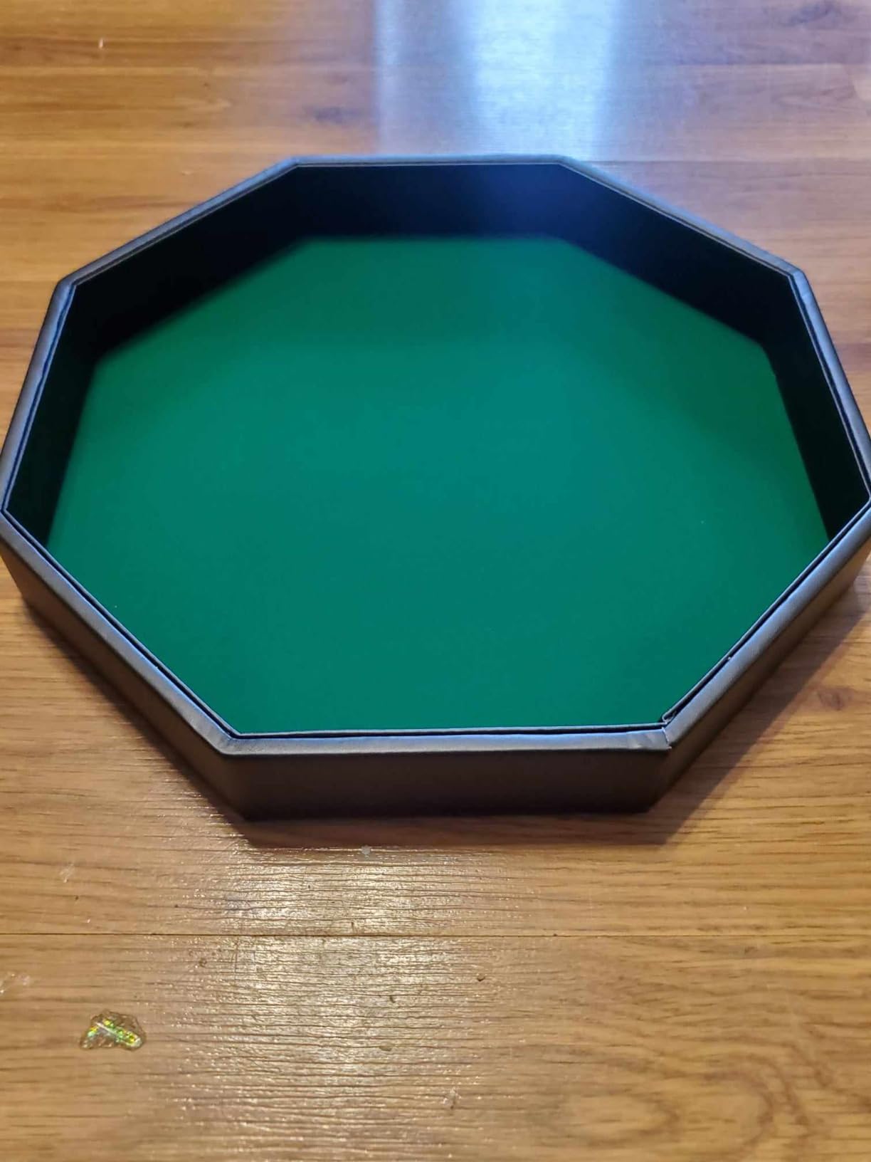 Dice Rolling Tray, Felt Lined PU Leather Octagon Dice Tray for Dungeon Crawler Games, Red customer photo 2