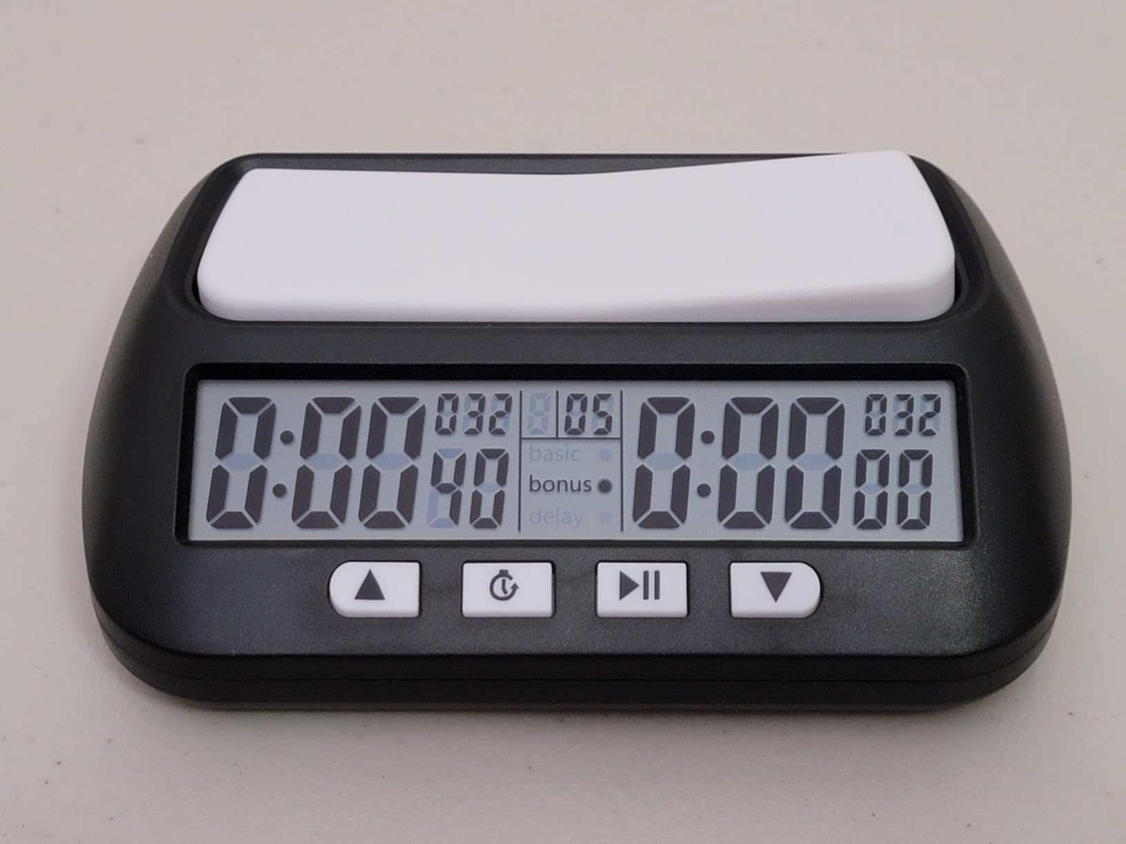Digital Chess Clock Timer, QINFIEY Chess Timer for Board Games, Professional with Bonus Delay Count Down Up Function, Batteries Included customer photo 1