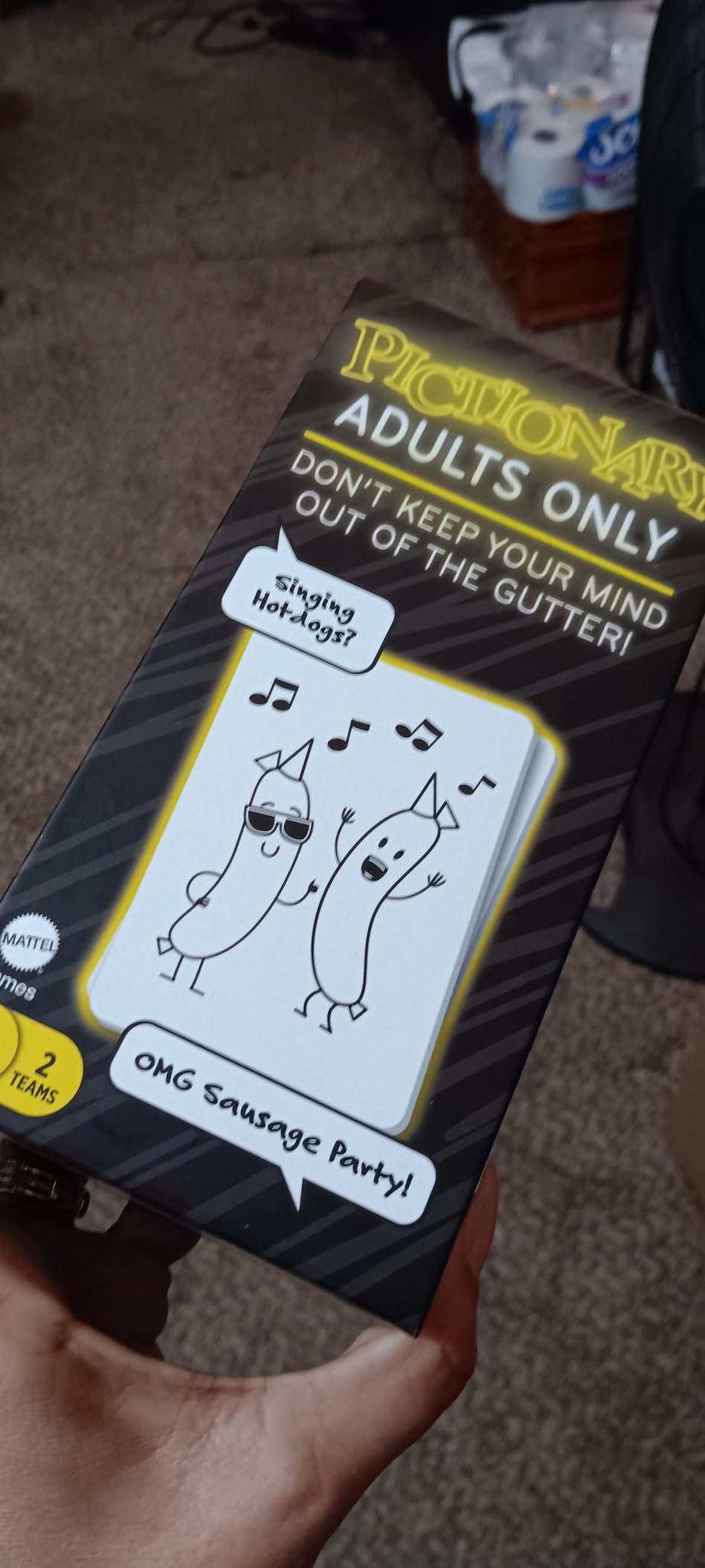 Mattel Games Pictionary Adults Only Party Drawing Game with Silly Sketches & NSFW Clue Cards, Boards, Markers & Sand Timer customer photo 1