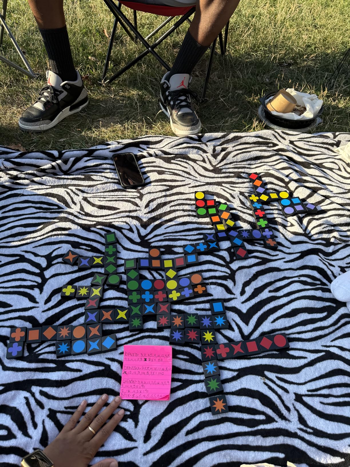 Qwirkle Board Game - Strategy Game for 2-4 Players Ages 6+ - Deluxe with Trays customer photo 2