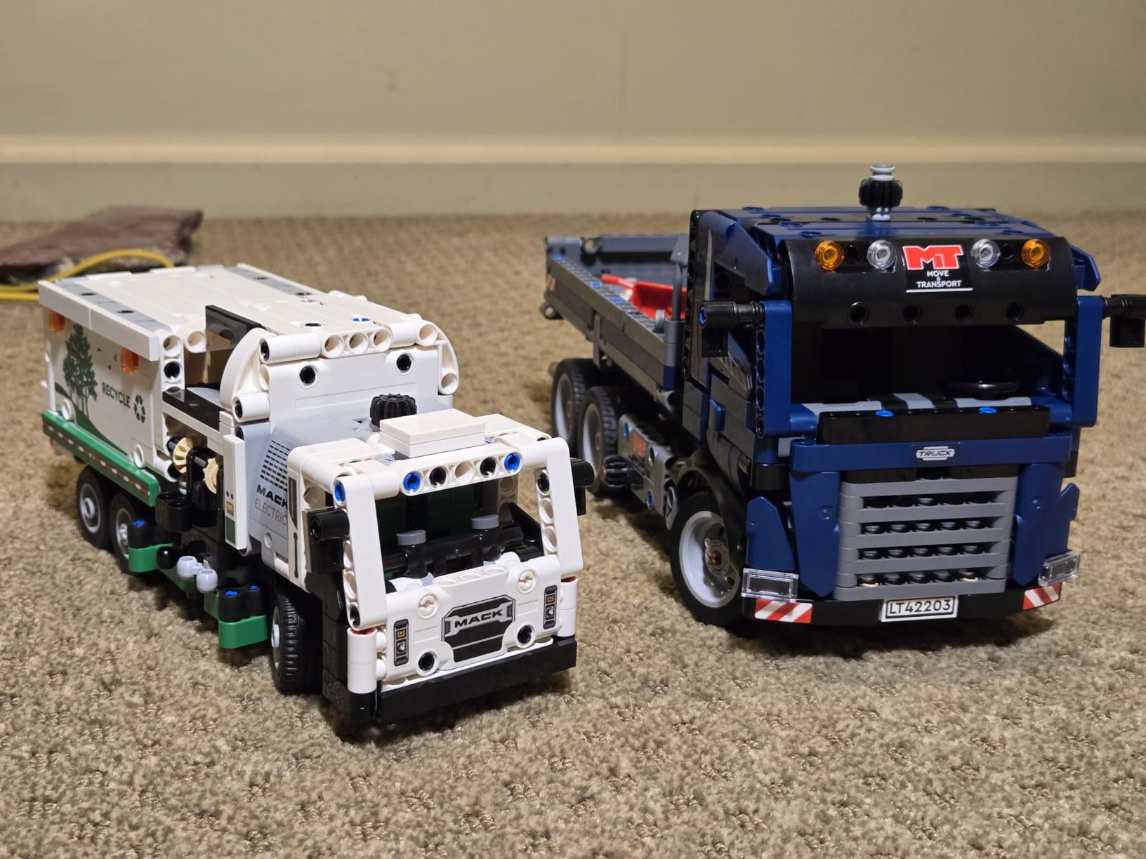 LEGO Technic Mack LR Electric Garbage Truck Toy, Buildable Kids Truck for Pretend Play, Great Gift for Boys, Girls and Kids Ages 8 and Up who Love Recycling Toys and Vehicles, 42167 customer photo 2