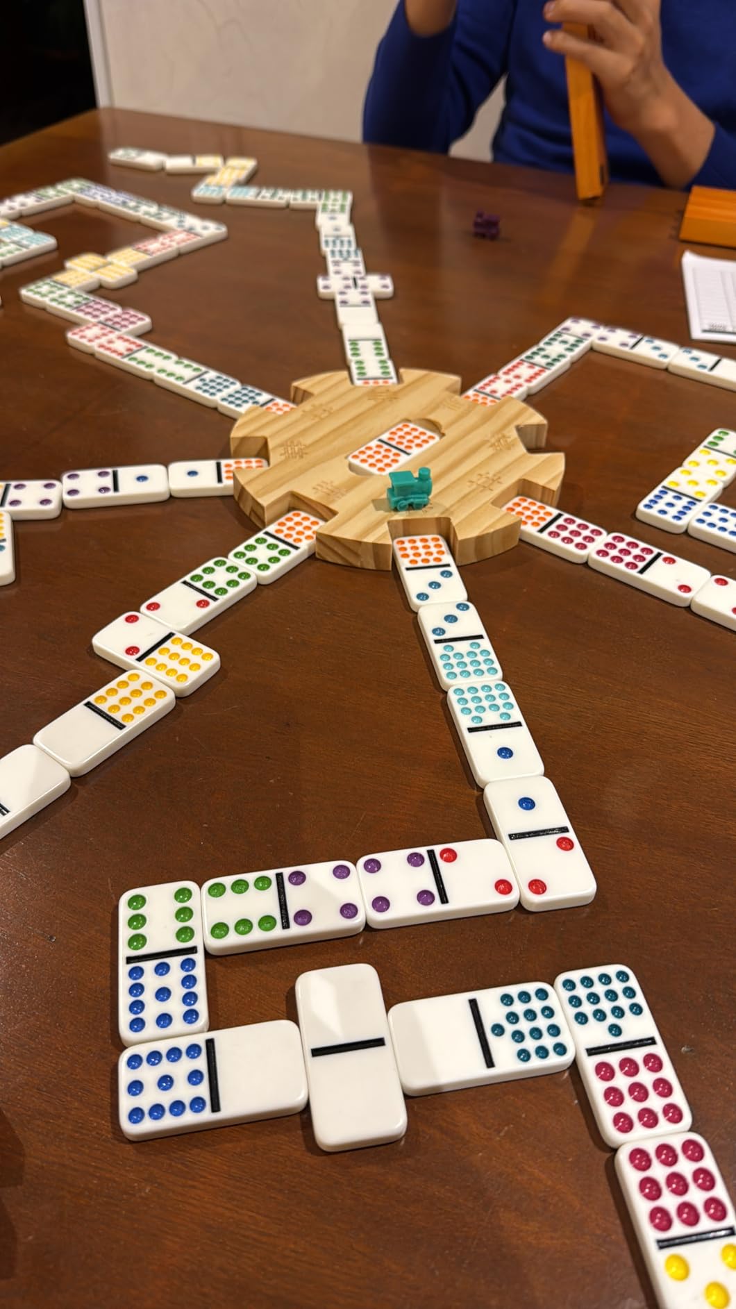 Queensell Mexican Train Dominoes Set Double 15 with 8 Holders - Wooden Hub and Tiles Holders - Double 15 with Dots (D15 + 8 Holders) customer photo 2