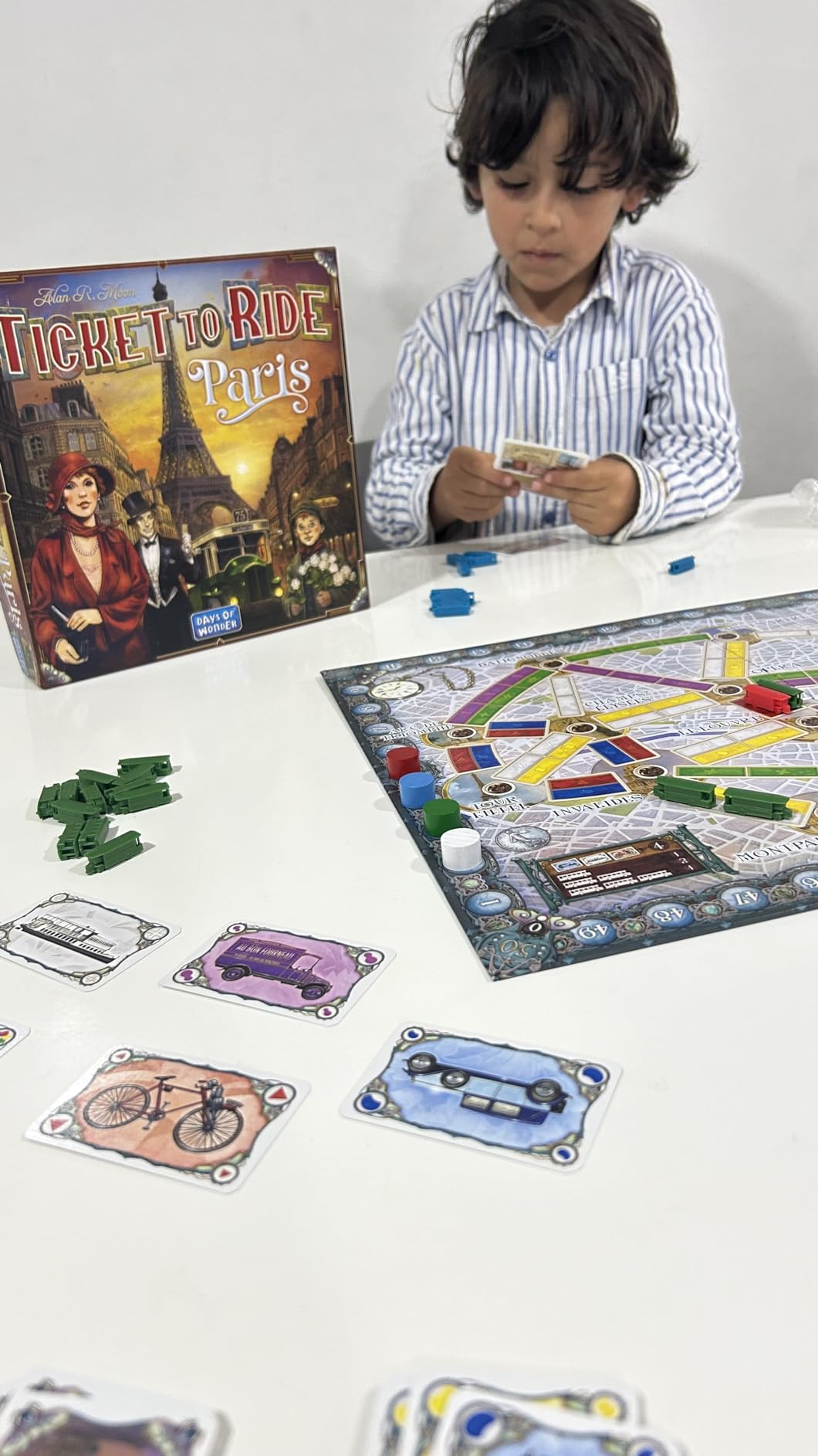 Asmodee Ticket to Ride Paris Board Game - Train Route-Building Strategy Game with Detailed Parisian Buses, Fun Family Game for Kids & Adults, Ages 8+, 2-4 Players, 10-15 Min Playtime customer photo 1