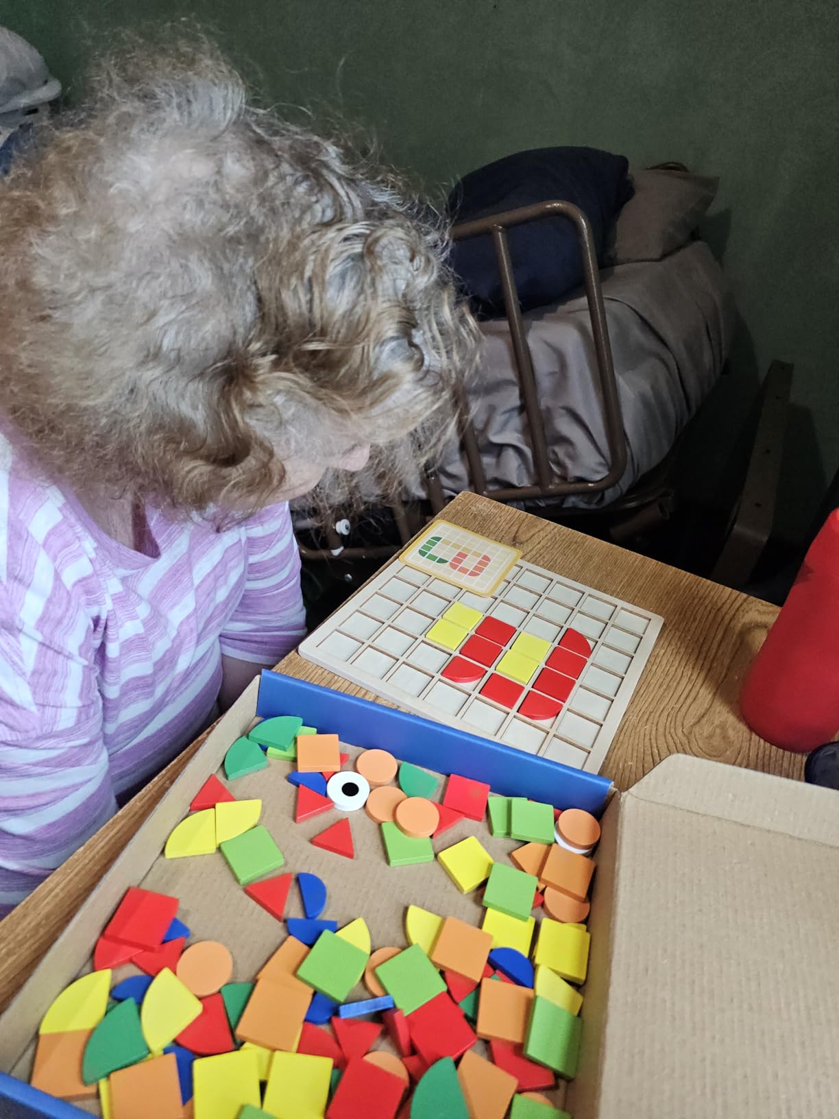 Dementia Activities for Seniors, 120 Pieces Wooden Matching Puzzle Games for Elderly, Alzheimers Products for Older Adults, Shape Puzzle Memory Game for Adults Dementia Patients customer photo 2