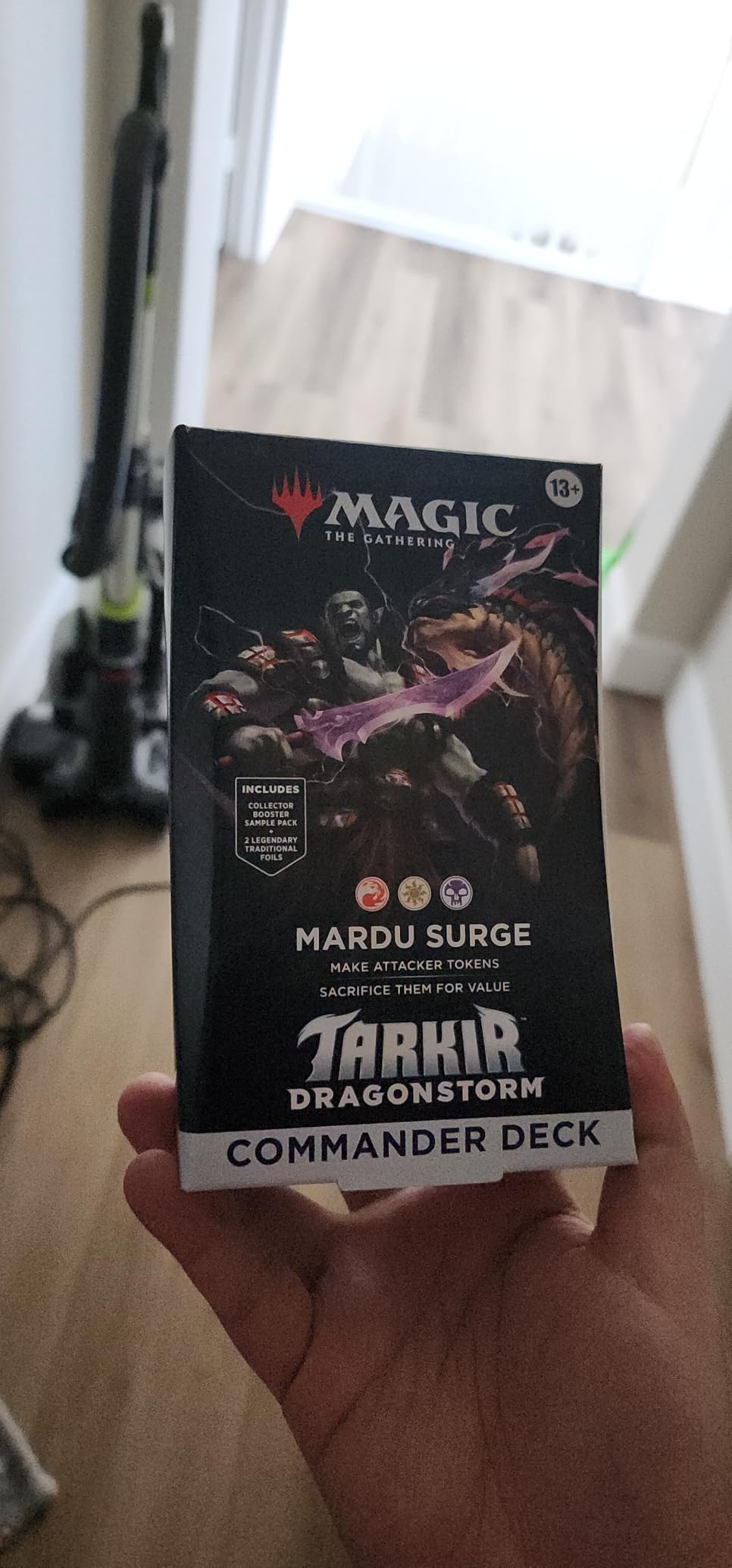 Magic: The Gathering Tarkir: Dragonstorm Commander Deck - Mardu Surge customer photo 1