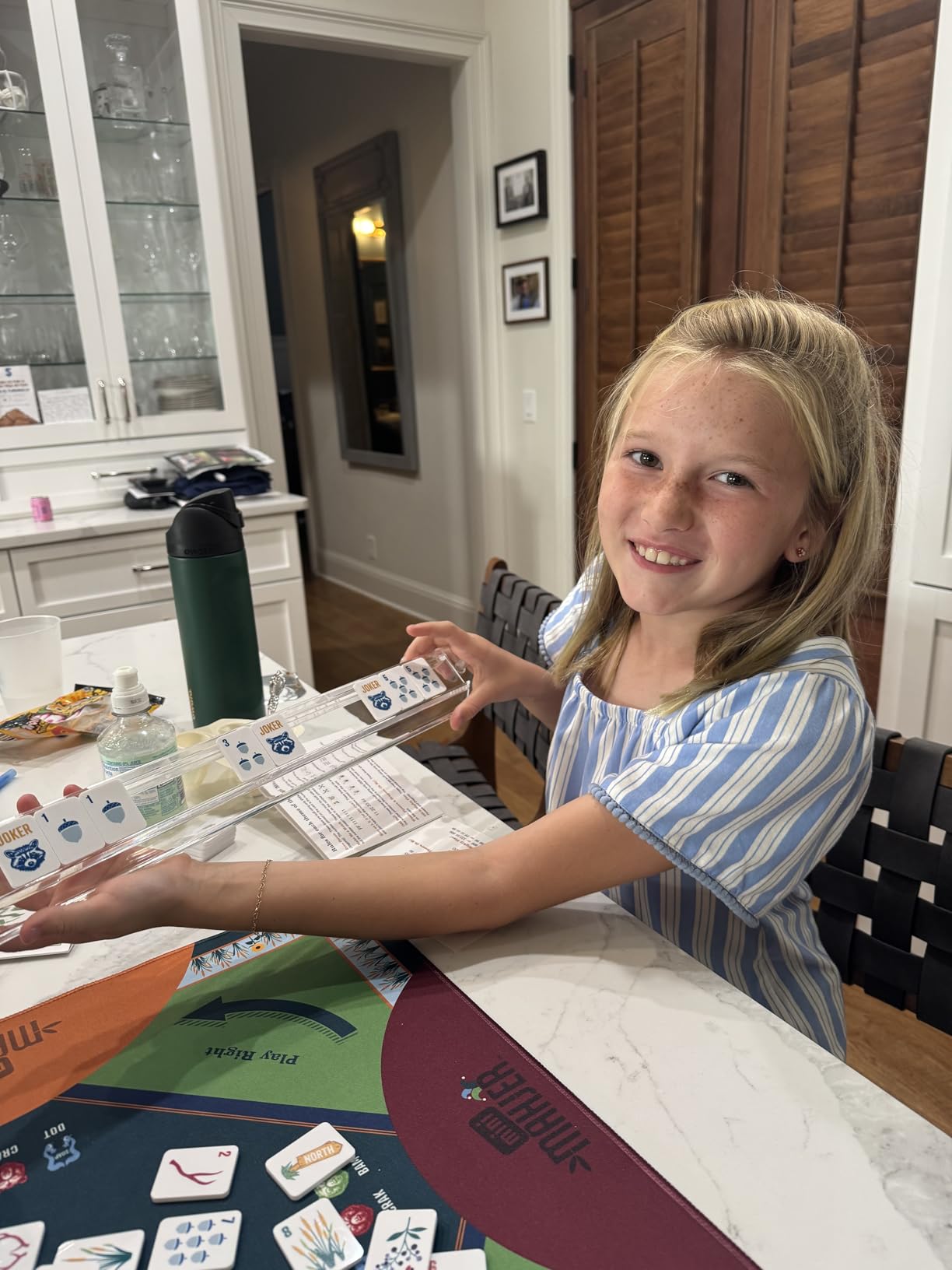 Mini Mahjer Mahjong for Beginners & Families | American Mahjong Starter Set, Learn to Play with Tiles, Racks Neoprene Mat, & Guide - (Original Edition) customer photo 2