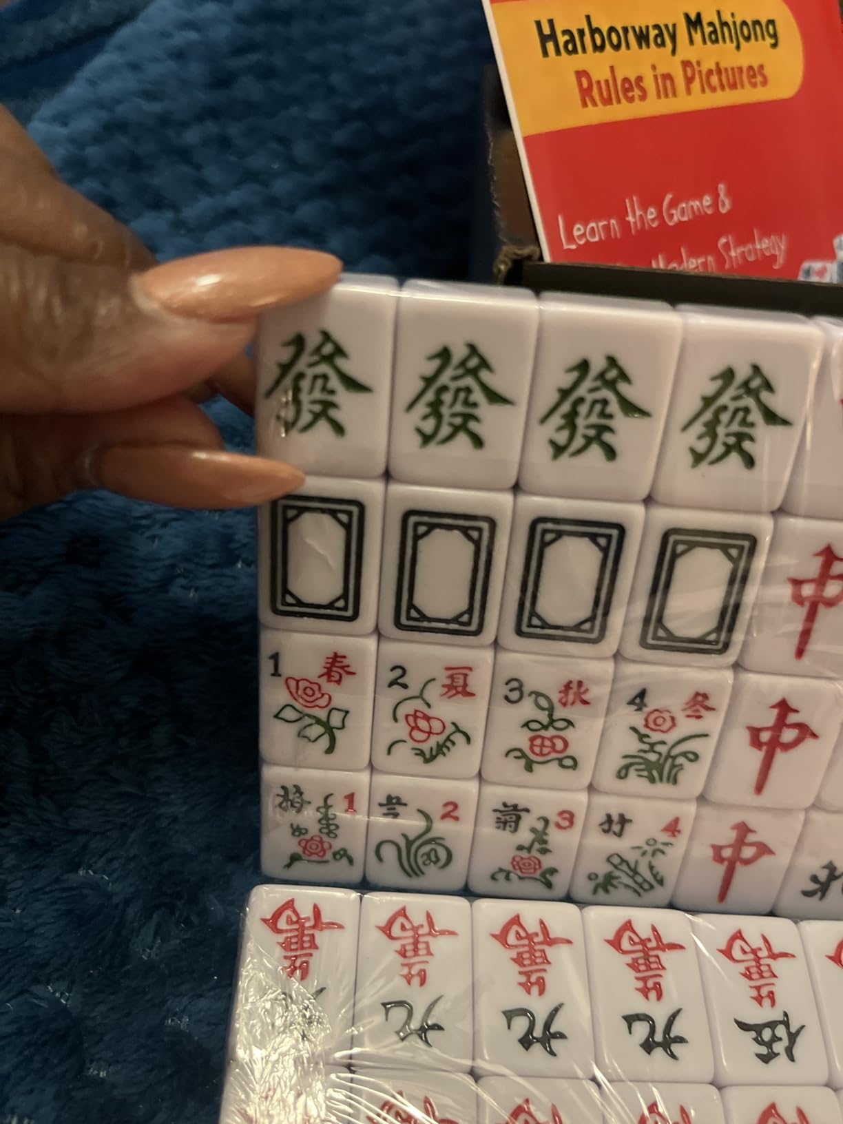 Mini Chinese Mahjong Set - 144pcs Traditional Travel Game with Case, Portable Small Mahjong for Beginners customer photo 1