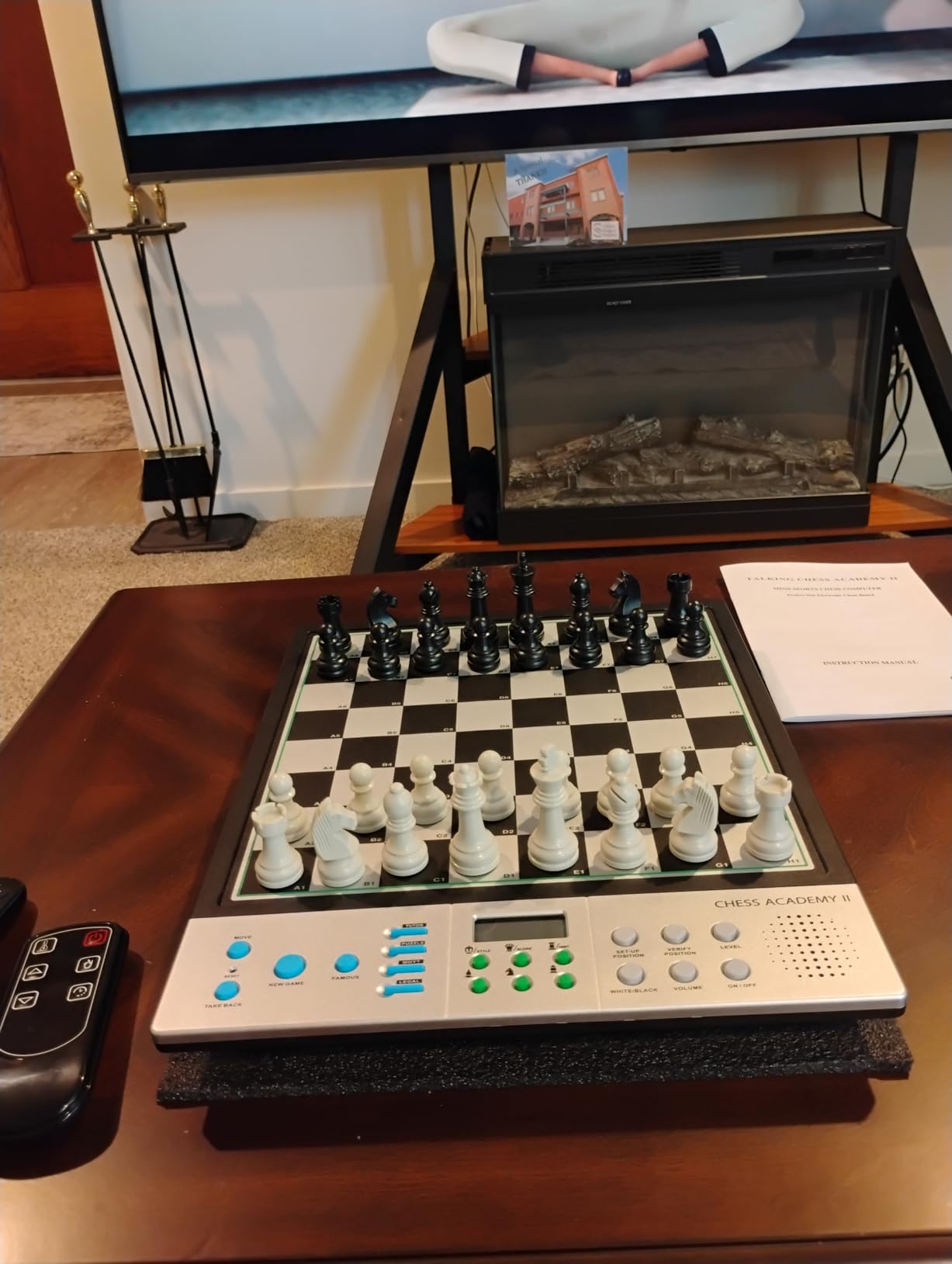 Advanced Electronic Chess Board, Smart Computer Chess Set, AI Voice Coach Learning for Kids, ELO 2200+ for Improving Players, Magnetic Large Pieces & Board Perfect for Adults, LCD Display (Black) customer photo 1