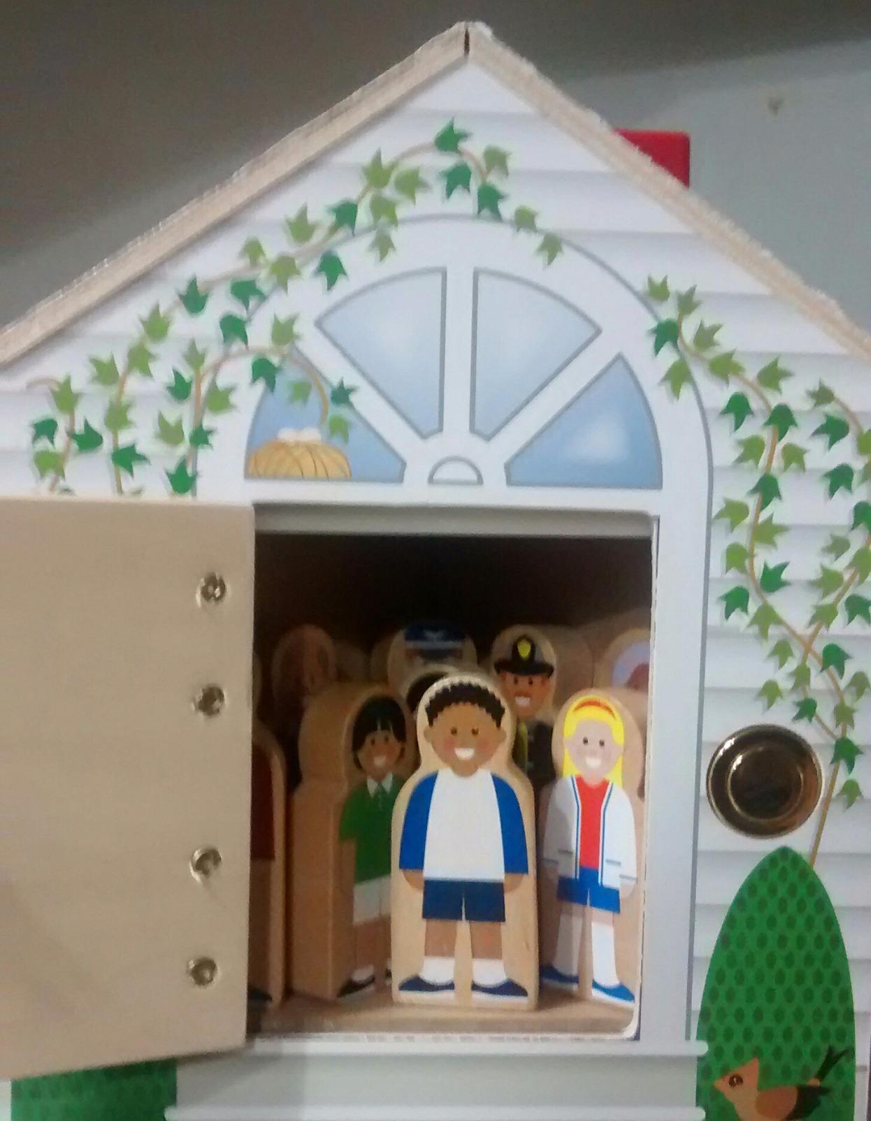 Melissa & Doug Take-Along Wooden Doorbell Dollhouse - Doorbell Sounds, Keys, 4 Poseable Wooden Dolls Portable Doll House, Doorbell House for Kids Ages 3+ customer photo 1