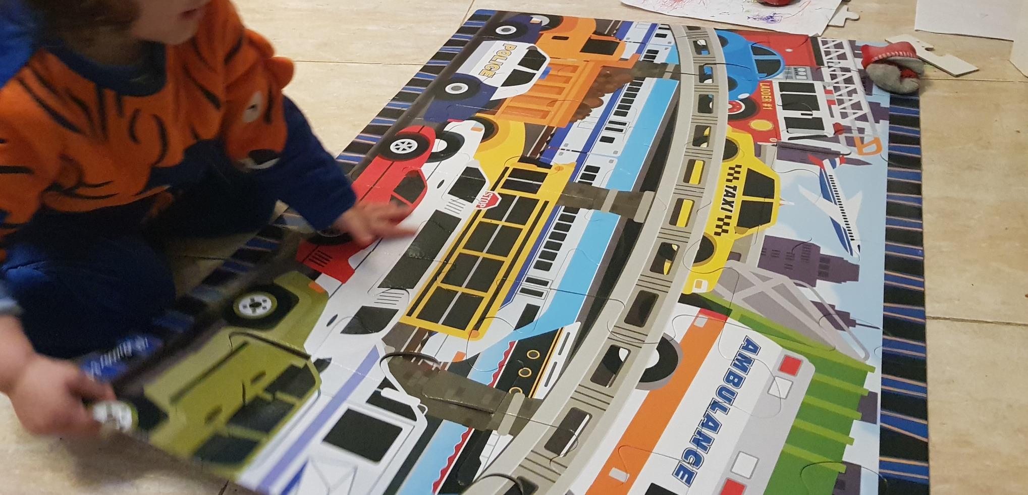 Melissa & Doug Traffic Jam Jumbo Floor Puzzle (24 Pieces, 2 x 3 Feet), Vehicle-Themed Jigsaw Puzzle for Preschoolers and Kids Ages 3+ - FSC Certified customer photo 2