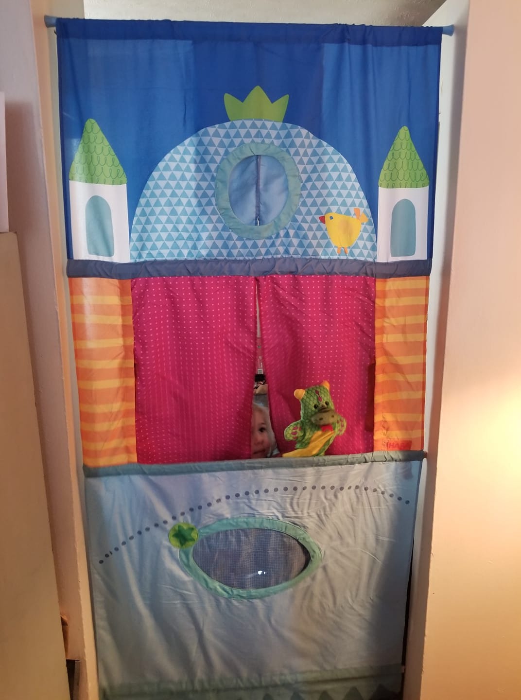 HABA Doorway Puppet Theater - Space Saver with Adjustable Rod, Ideal for Pretend Play, Hand Puppets, Educational Kids Activities, Toys for Toddlers 3 Years and Up customer photo 2