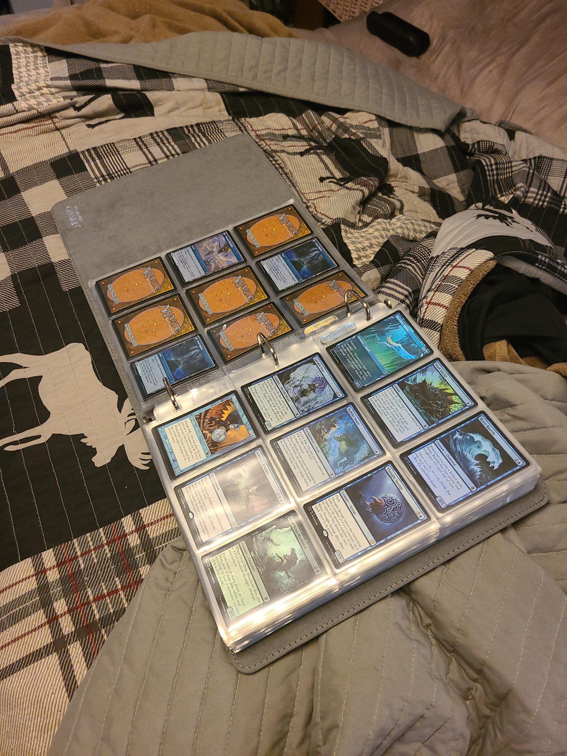 Ultimate Guard Collector's Album Compact | Trading Card Collection Binder with Black Xenoskin Cover & Reinforced 3 Heavy Duty D-Ring | Perfect for TCG Sleeves customer photo 2