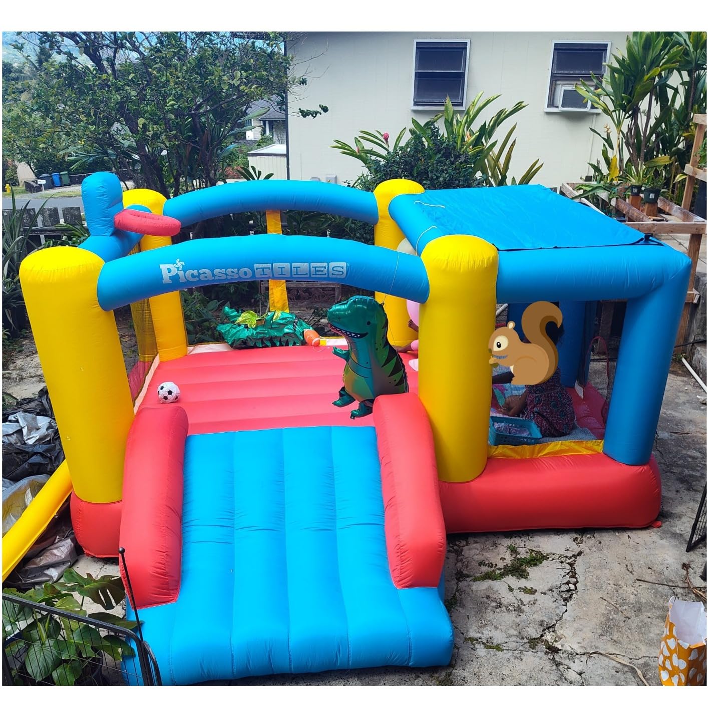 PicassoTiles KC102 12x10 Foot Inflatable Bouncer Jumping Bouncing House, Jump Slide, Dunk Playhouse w/Basketball Rim, 4 Sports Balls, Full-Size Entry, 580W ETL Certified Blower customer photo 2