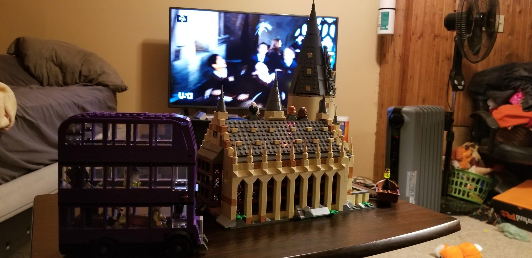 LEGO Harry Potter Hogwarts Great Hall 75954 Building Kit and Magic Castle Toy, Fantasy Creatures, Hermione Granger, Draco Malfoy and Hagrid (878 Pieces) customer photo 2