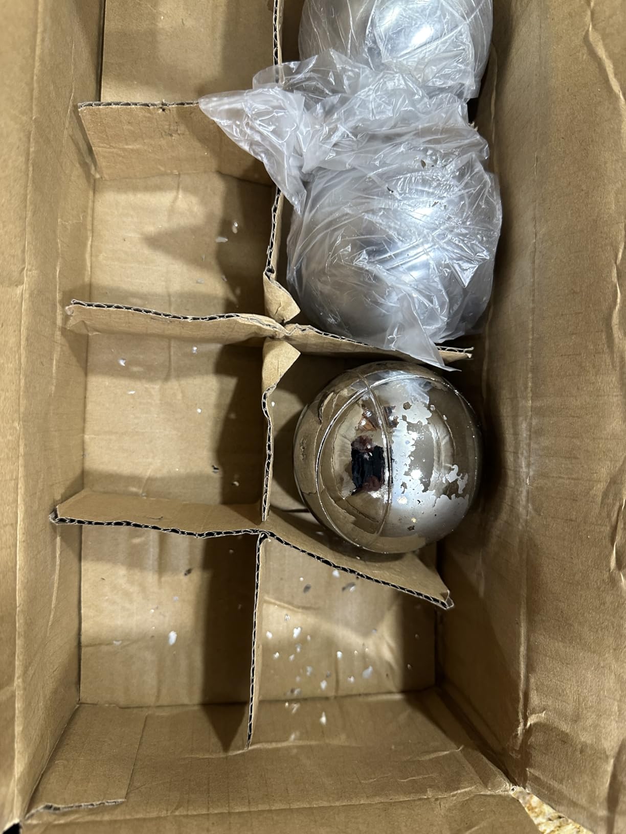 Trademark Games Bocce Ball Set - Petanque Boules Lawn Game with 8 Steel Tossing Balls, Cochonnet, and Carrying Case - Metal Ball Game (Silver) customer photo 1