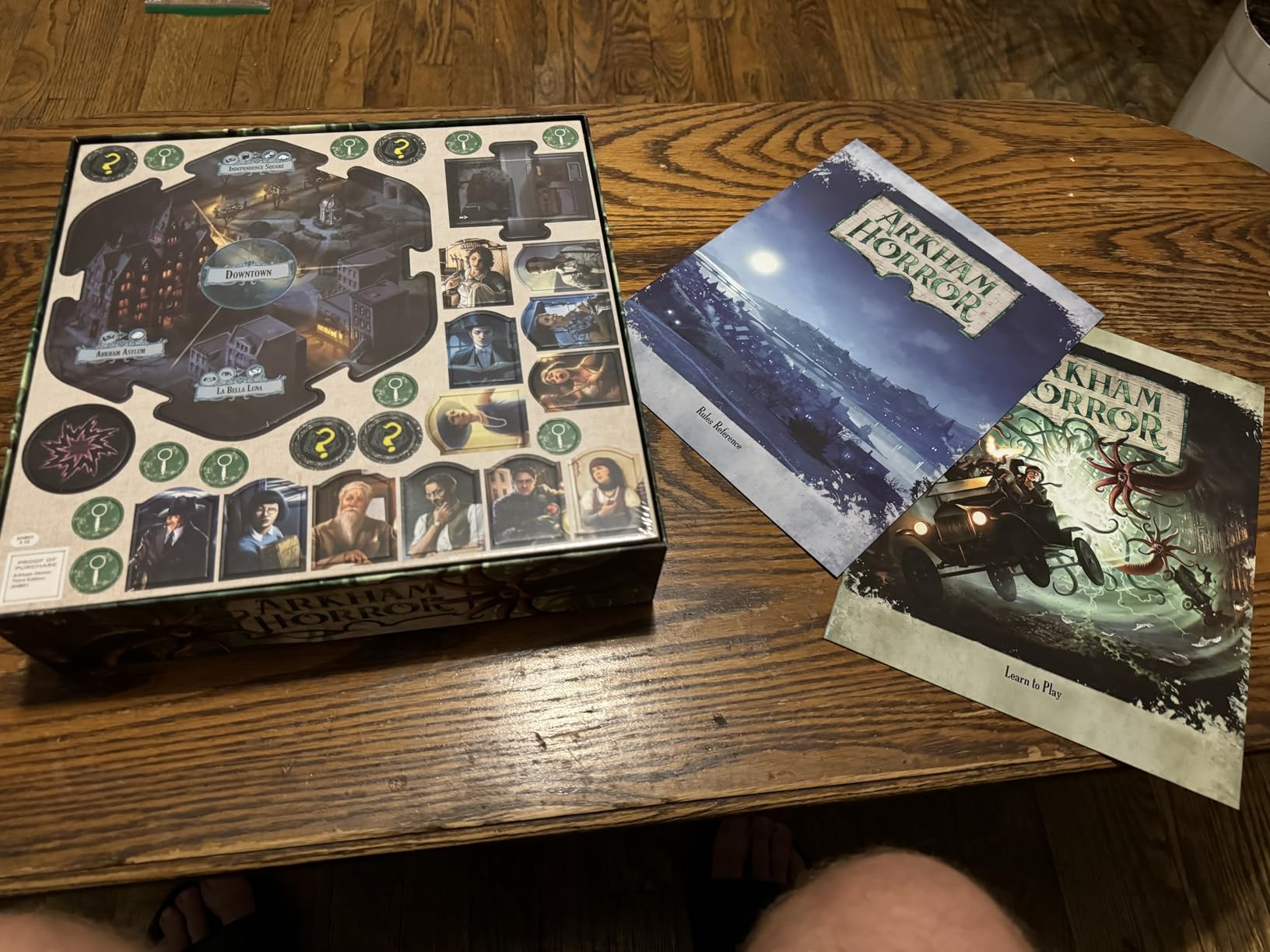Fantasy Flight Games FFGAHB01 Arkham Horror Third Edition - Cooperative Lovecraftian Mystery Board Game, 1-6 Players, Ages 14+ customer photo 1