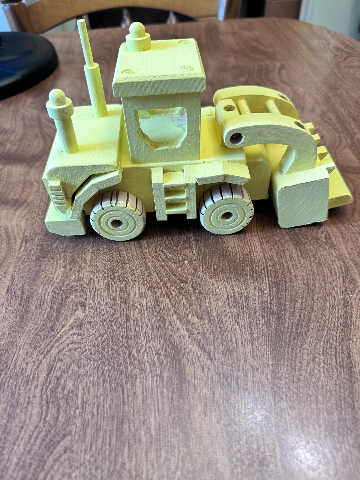 Kraftic Woodworking Building Kit for Kids and Adults, with 3 Educational DIY Carpentry Construction Wood Model Kit Toy Projects - Tow Truck, Birdhouse and Dump Truck customer photo 1