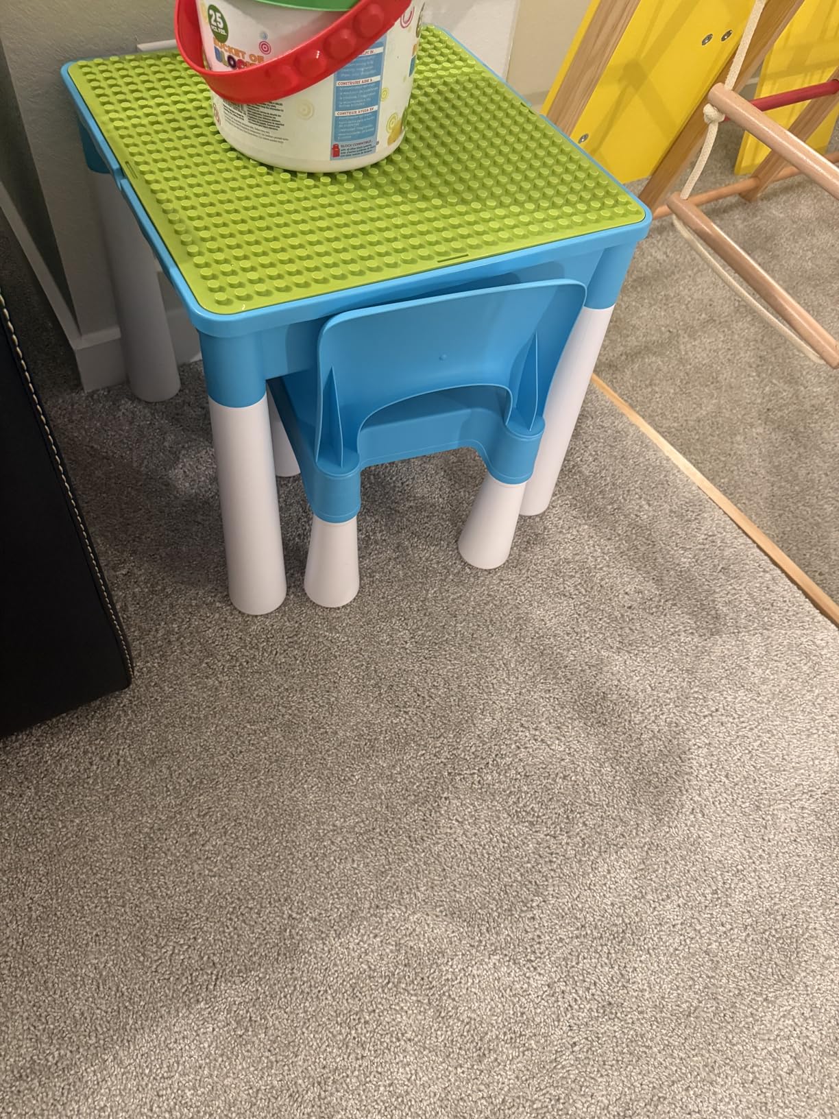 5-in-1 Toddler Table and Chair Set with 128PCS Building Blocks, Kids Activity Table Flip Top for Art, Sand & Water Play, Leak-Proof Design, Includes 1 Sturdy Chair, ASTM Certified, Gift for Ages 2-4 customer photo 1