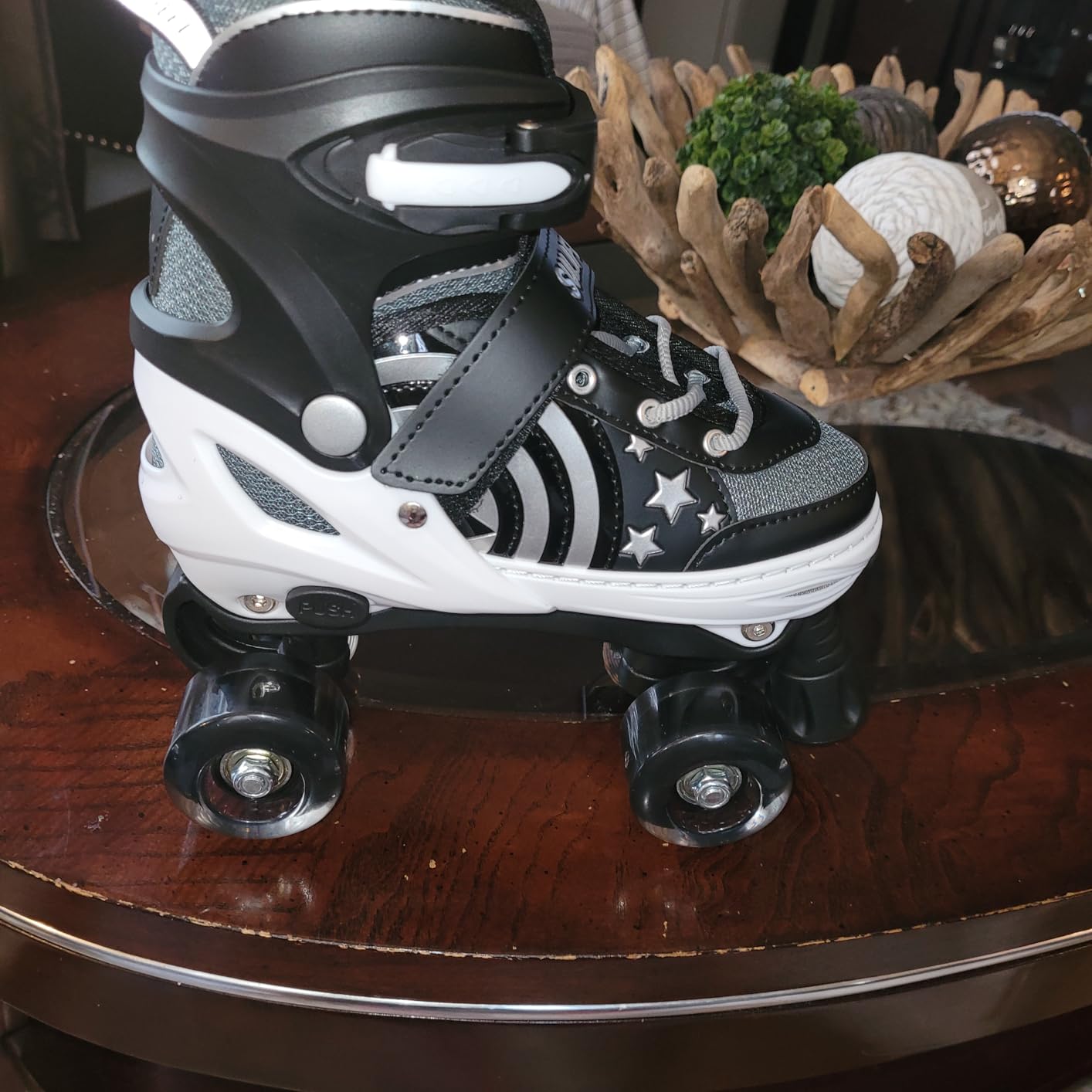 SULIFEEL Rainbow Unicorn 4 Size Adjustable Roller Skates for Girls Boys for Kids Ages 3-5 5-8 6-12 customer photo 2