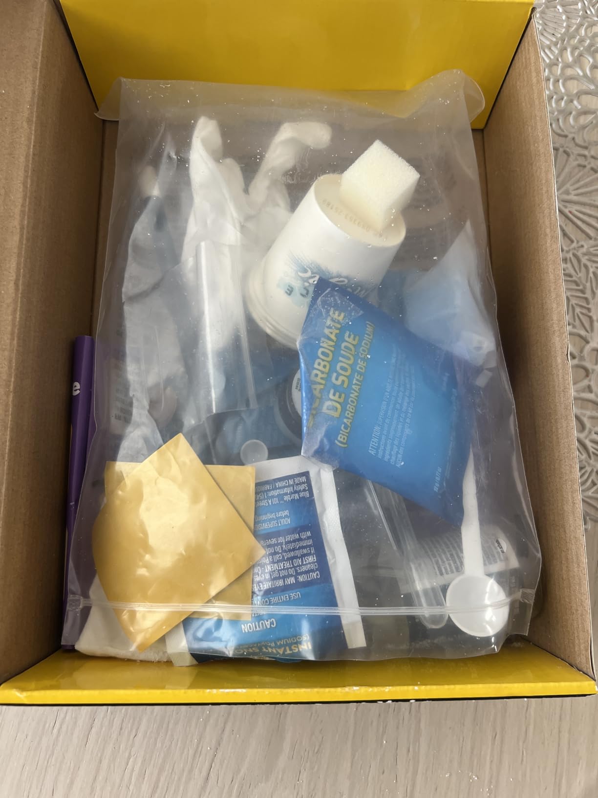 NATIONAL GEOGRAPHIC Science Magic Kit - Science Kit for Kids with 100+ Unique Experiments and Magic Tricks, Chemistry Set and STEM Project, A Great Gift for Boys and Girls customer photo 2