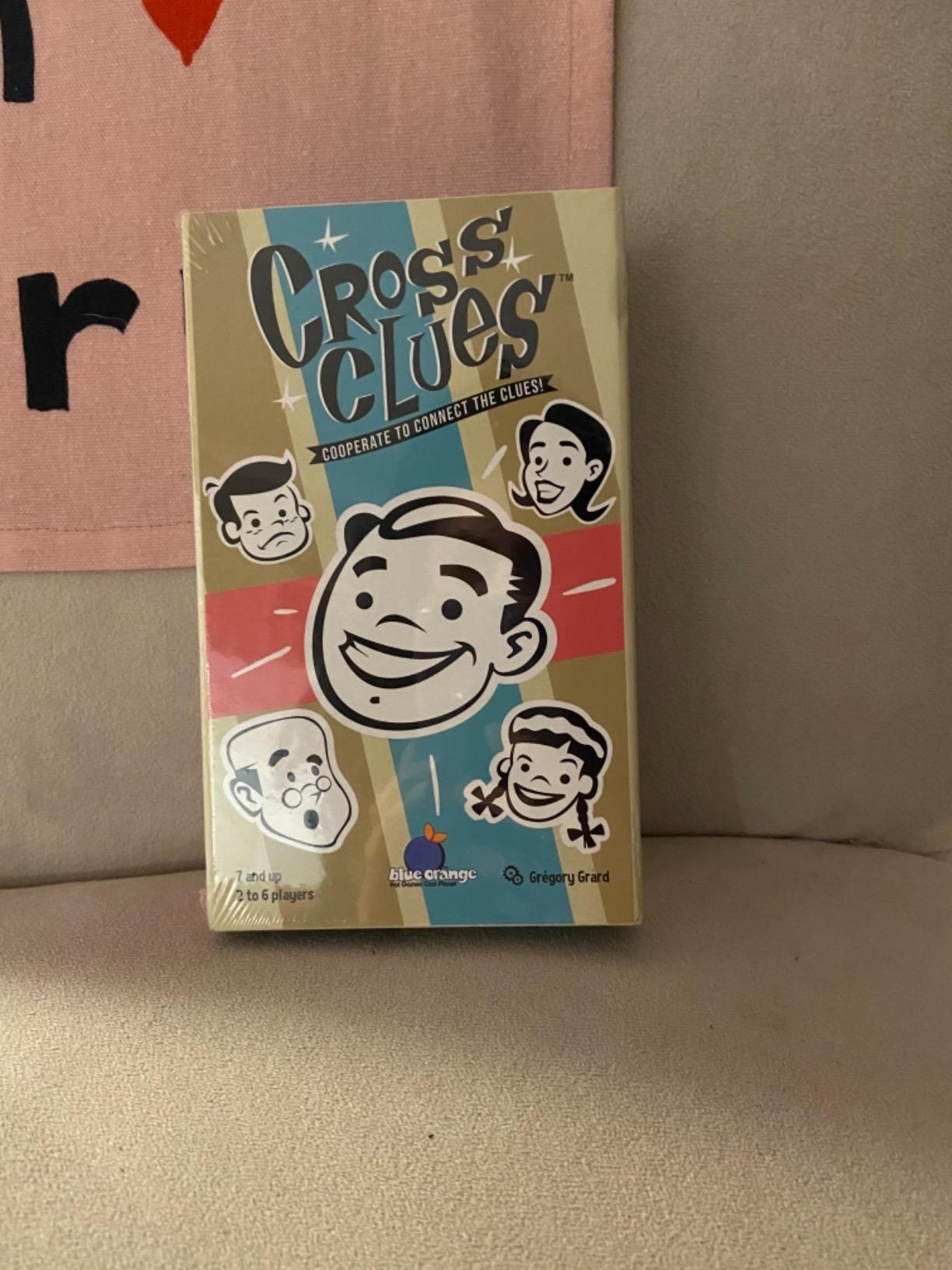 Blue Orange Games Cross Clues- New Cooperative Family Party Game for 2 to 6 Players. Recommended for Ages 7 and up customer photo 1