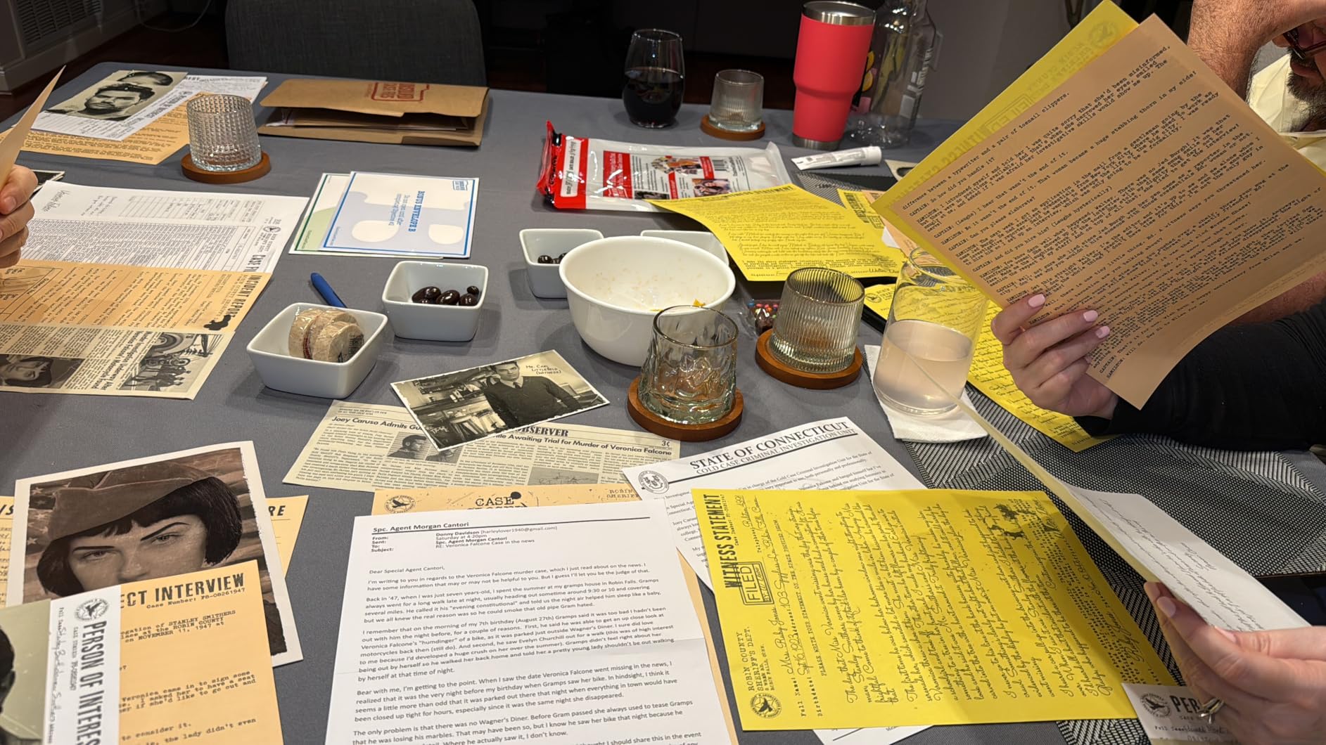 UNSOLVED CASE FILES | Falcone, Veronica - Cold Case Murder Mystery Game | Can You Solve The Crime? customer photo 1