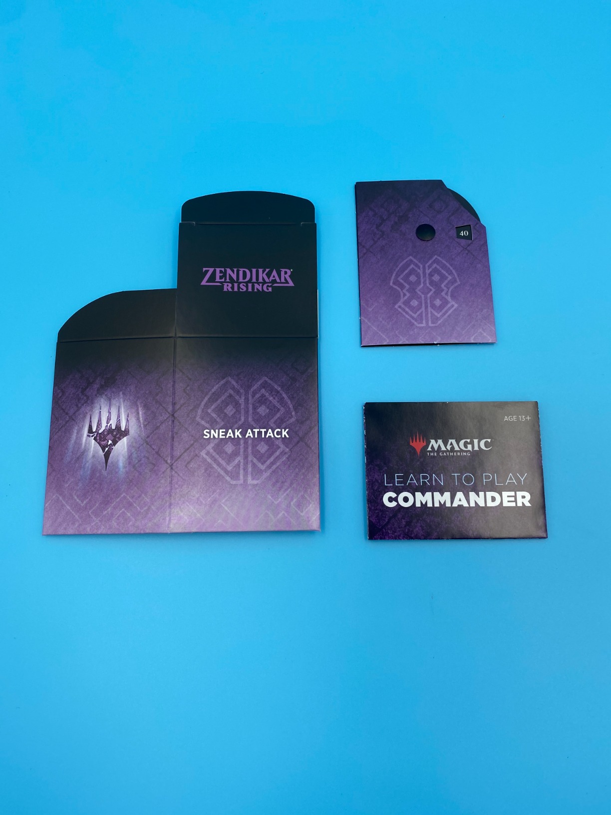 Magic: The Gathering Zendikar Rising Commander Deck - Sneak Attack | 100 Card Ready-to-Play Deck | 1 Foil Commander | Blue-Black customer photo 1